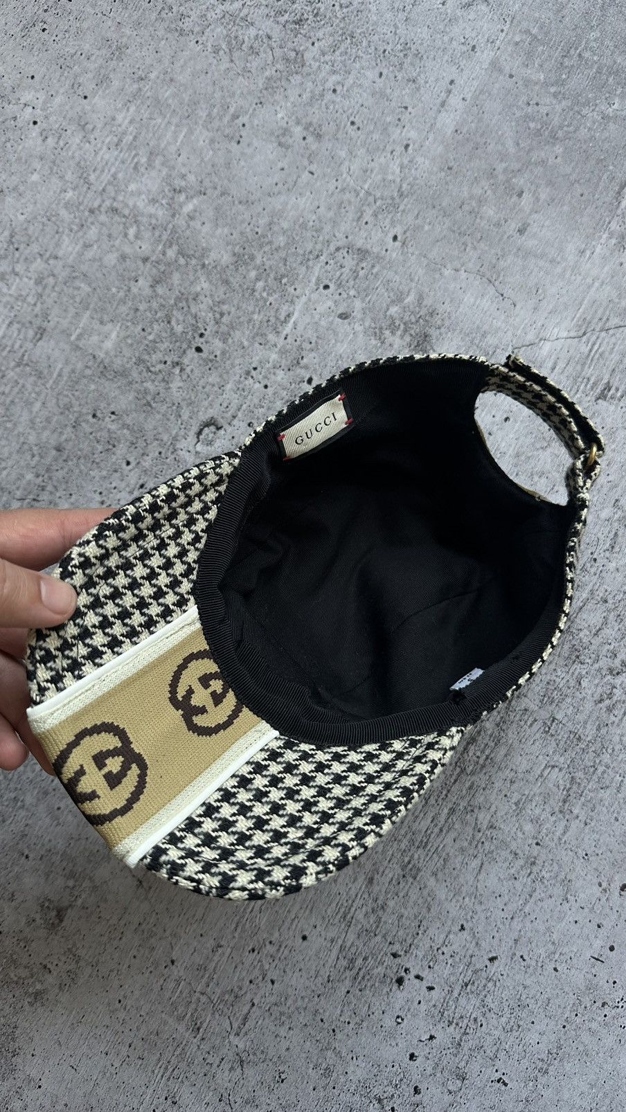 Gucci Gucci Multilogo Tweed Style Hat Size ONE SIZE - 16 Thumbnail