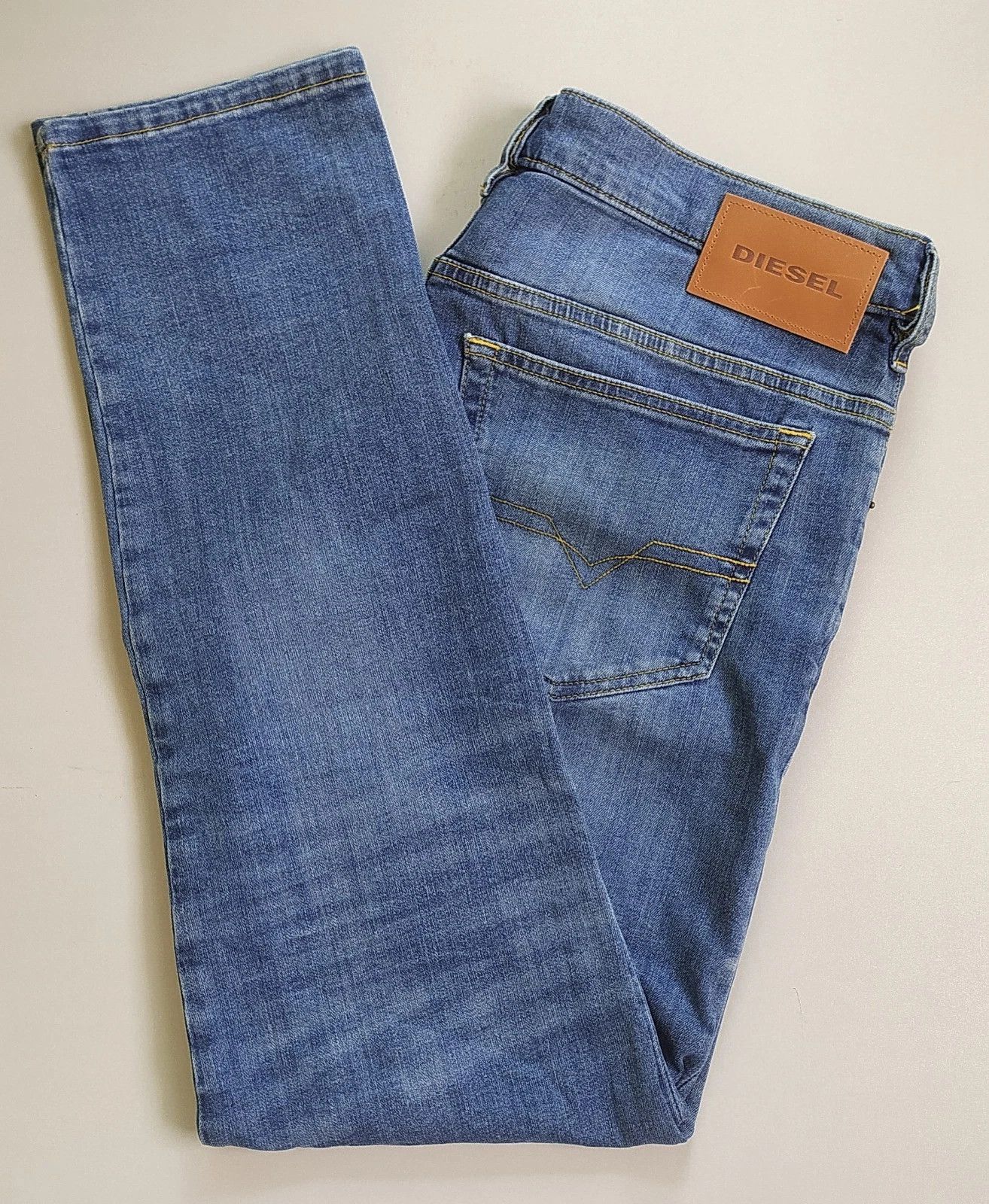 Diesel Diesel D-YENNOX L.34 MENS JEANS T/9882 Size US 33 - 12 Thumbnail