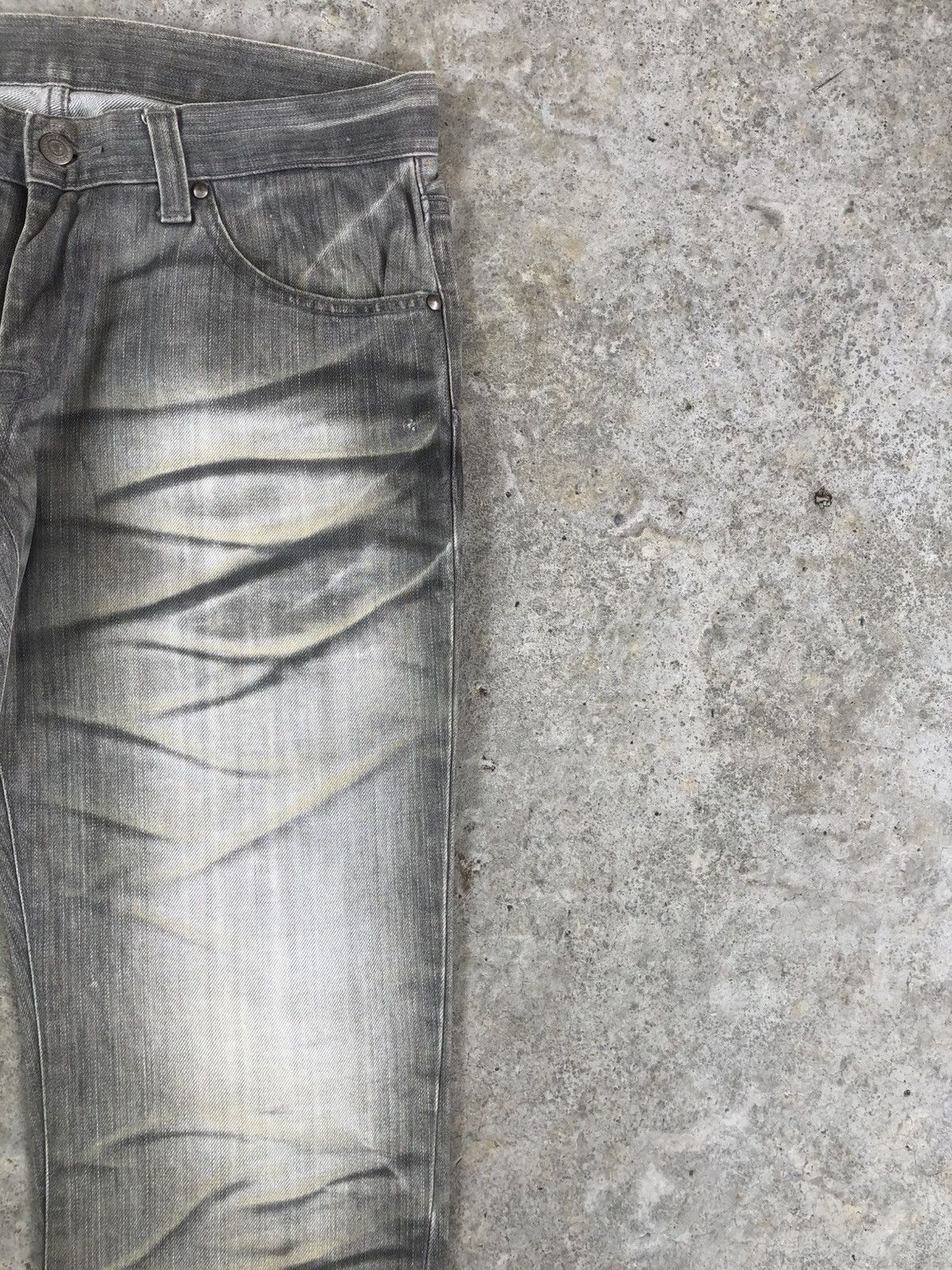 Tornado Mart Tornado Mart Flared Jeans Distressed Jeans Size US 32 / EU 48 - 5 Thumbnail