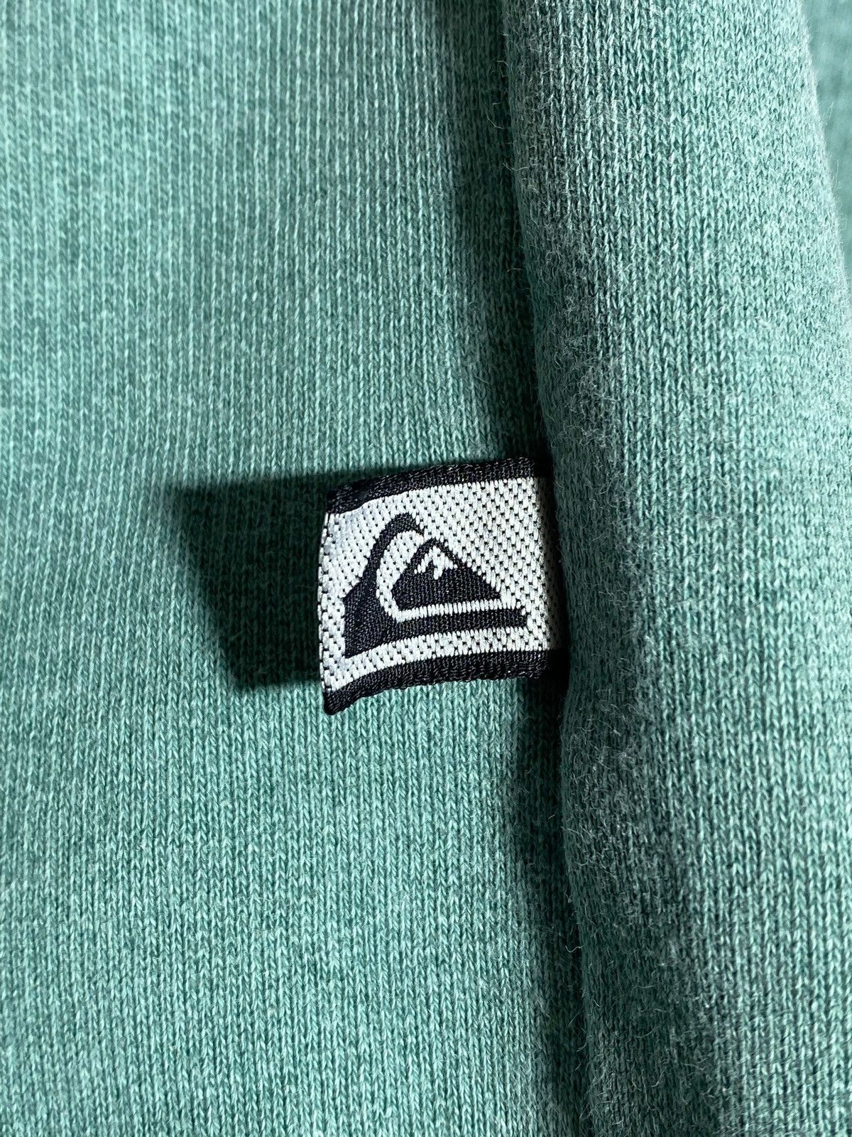 Quiksilver Vintage 90s Quiksilver Crewneck Sweatshirt Spellout Surf Size US L / EU 52-54 / 3 - 12 Thumbnail