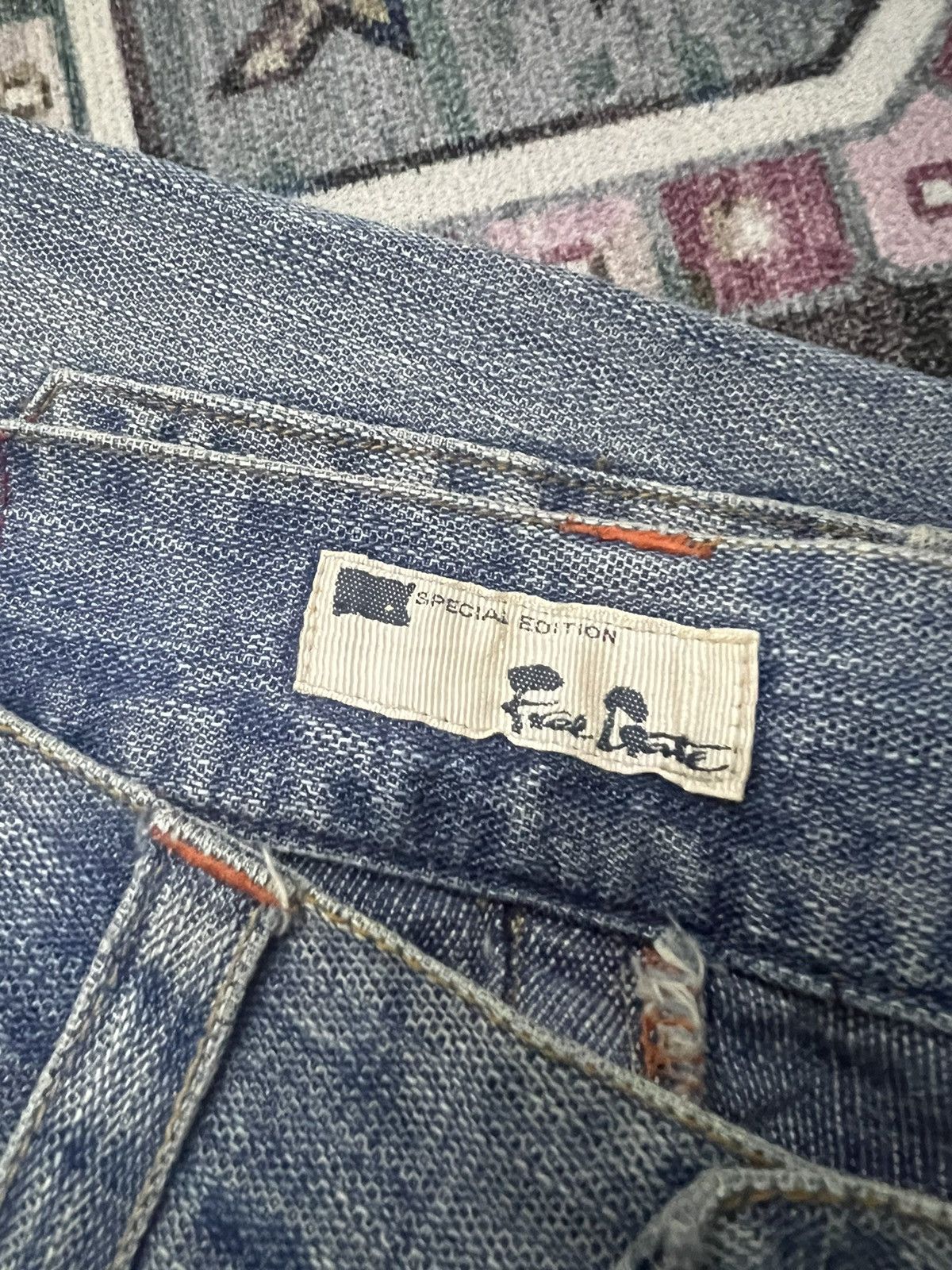 Japanese Brand × Vintage FLARED💥UNKNOWN TWIST DISTRESSED DENIM PANT Size US 32 / EU 48 - 6 Thumbnail