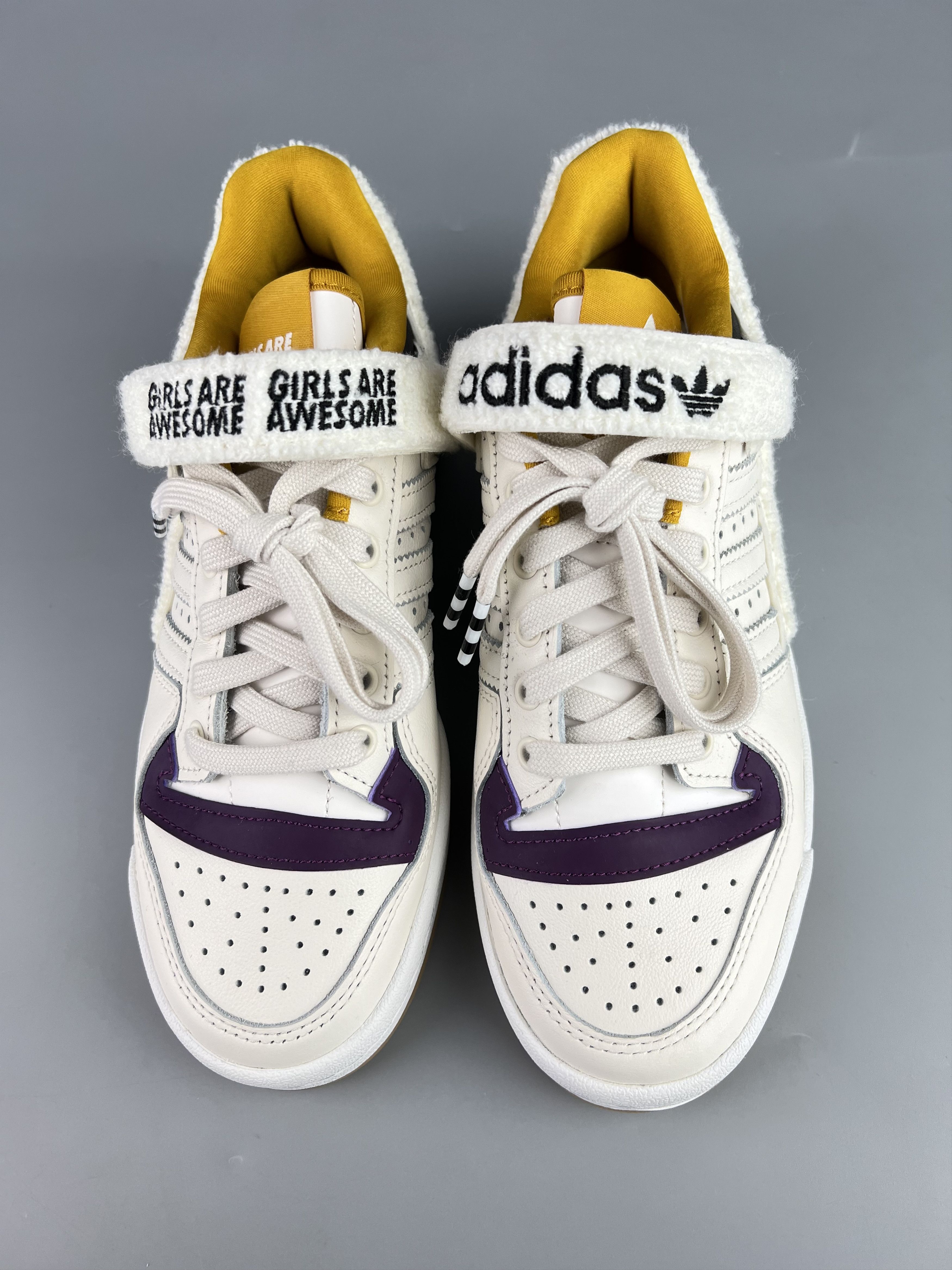 Adidas Adidas Forum Low x Girls Are Awesome Women's Size US 6 Size US 6 / IT 36 - 4 Thumbnail
