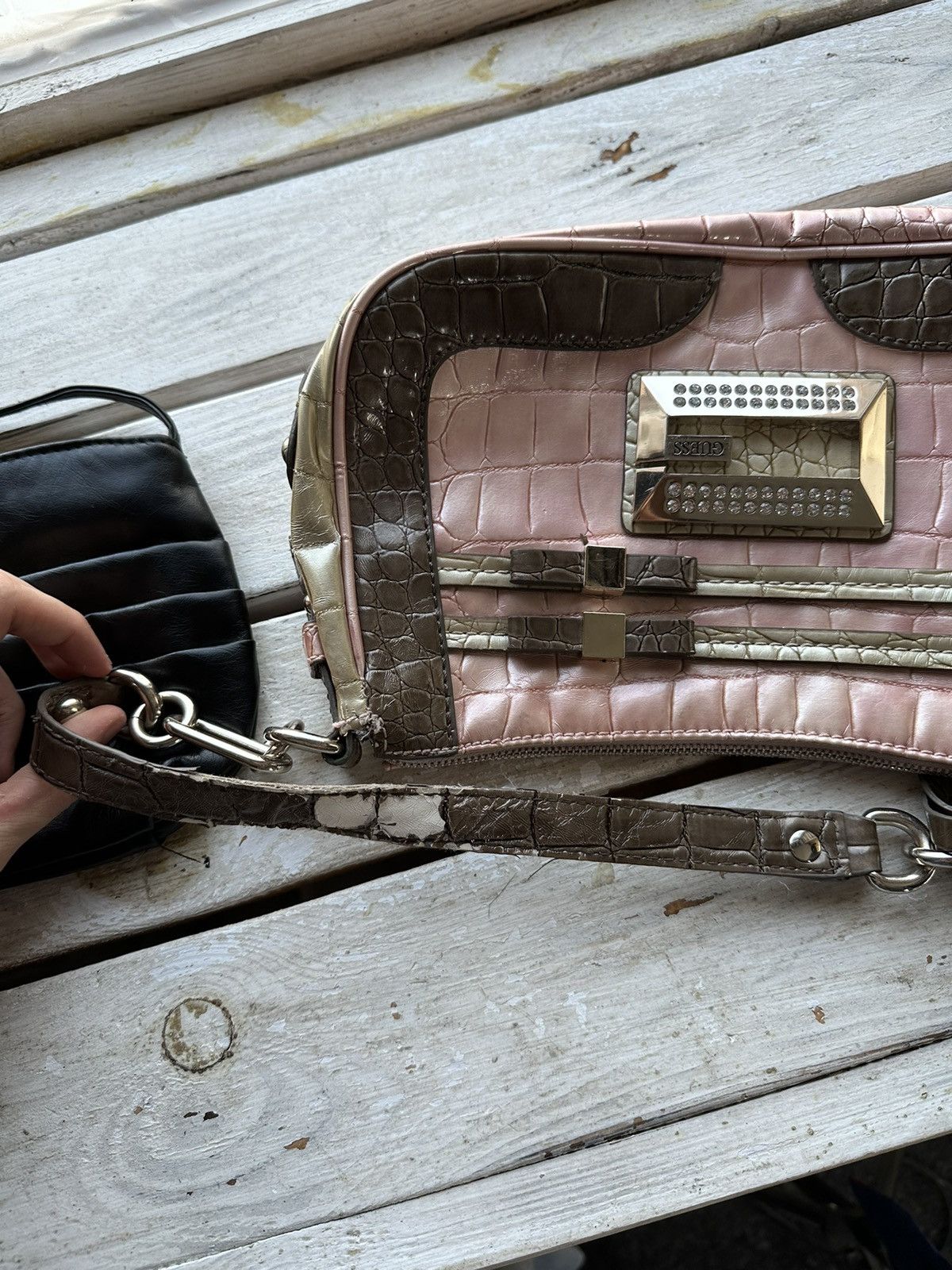 Guess × Japanese Brand 🚨Y2K Guess monogram Pink Avant-Garde Japan style hand bag Size ONE SIZE - 11 Thumbnail