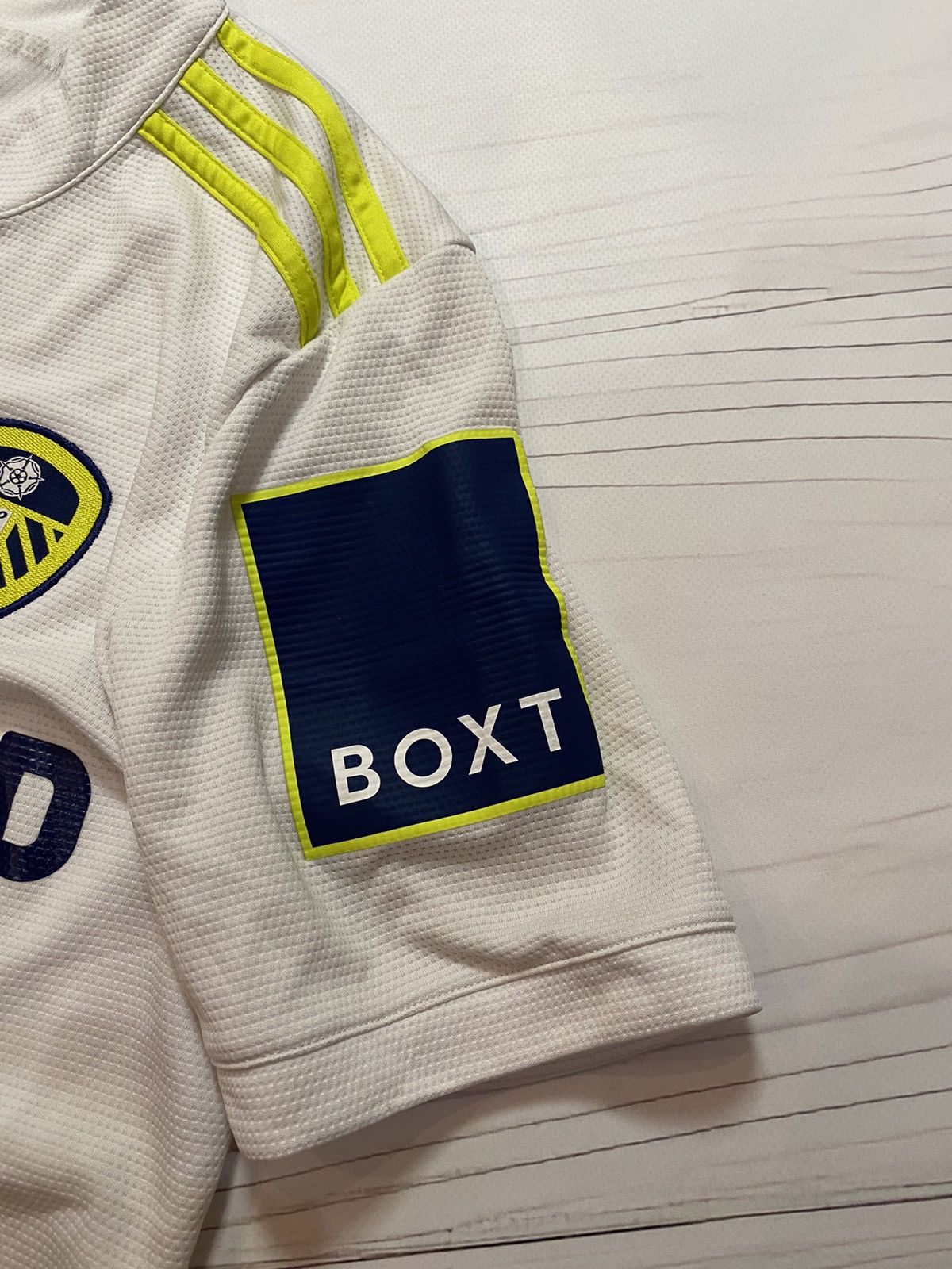 Adidas Adidas Leeds United 2020/21 home football y2k t shirt Size US S / EU 44-46 / 1 - 7 Thumbnail