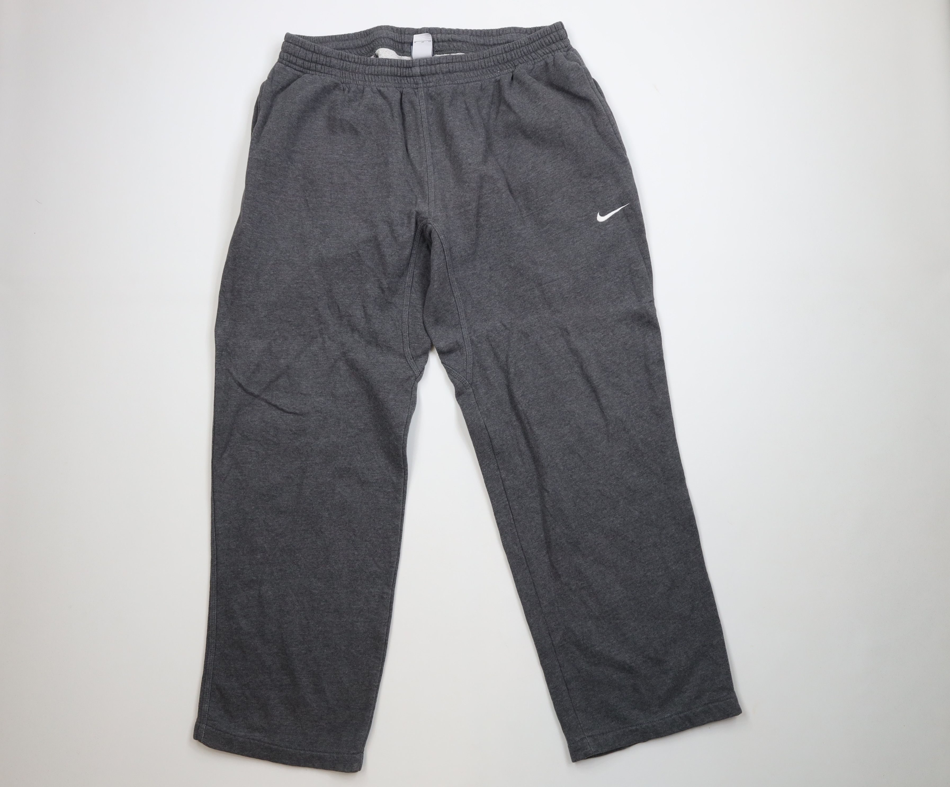 Nike Vintage Y2K Nike Scott Mini Swoosh Wide Leg Sweatpants Gray Size US 38 / EU 54 - 1 Thumbnail