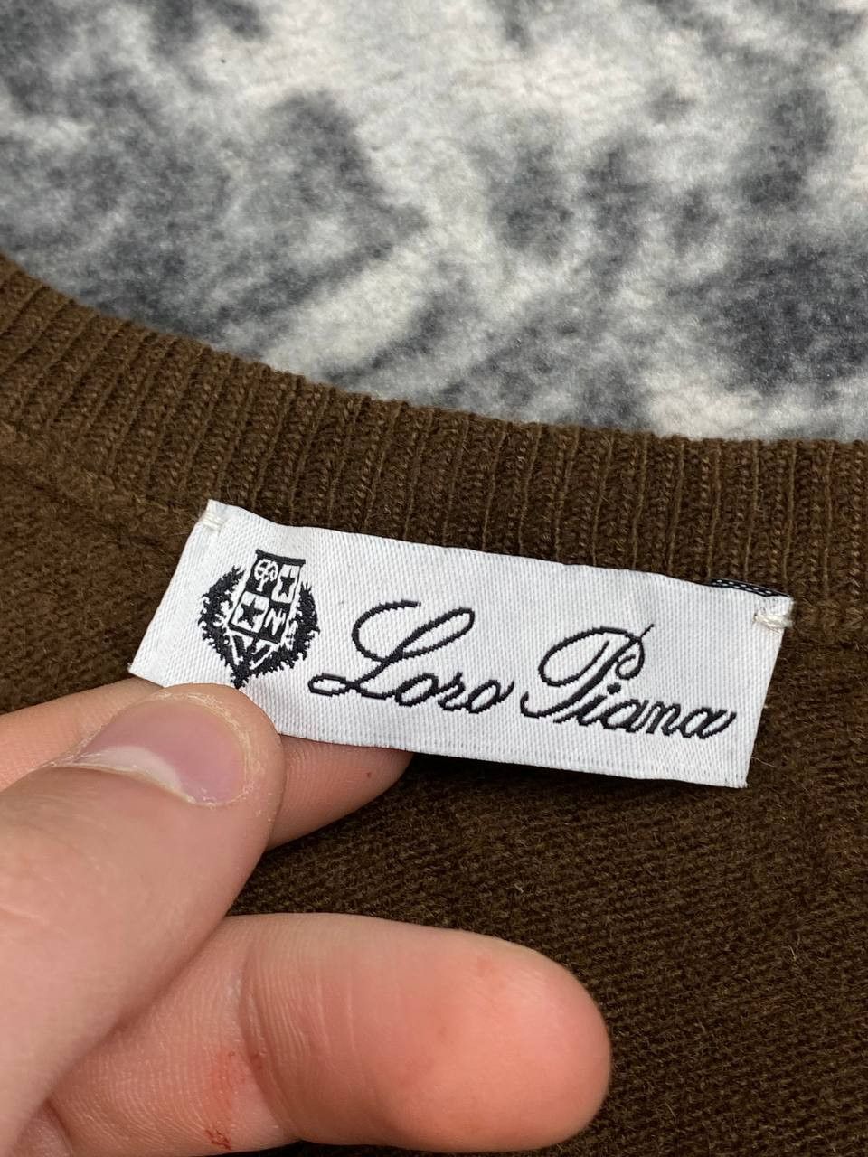 Loro Piana Loro Piana Knit V Neck Wool Lana Sweater Men Size 50 Brown Size US M / EU 48-50 / 2 - 3 Thumbnail