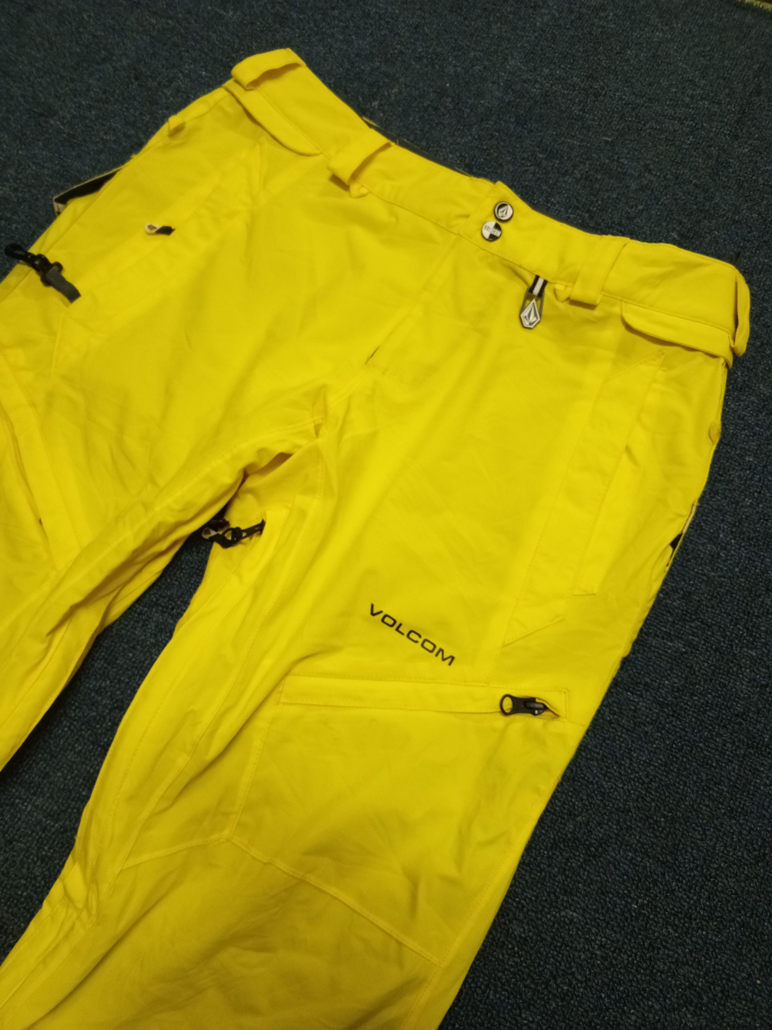 Volcom VALCOM YELLOW SNOWBOARD PANTS NICE Size US 34 / EU 50 - 4 Thumbnail