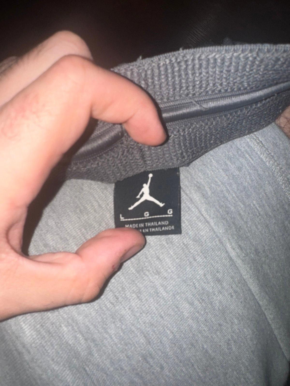 Nike VTG Y2K Nike Air Jordan Hoop Shorts Gray Rare NBA Sz L Size US 34 / EU 50 - 6 Thumbnail