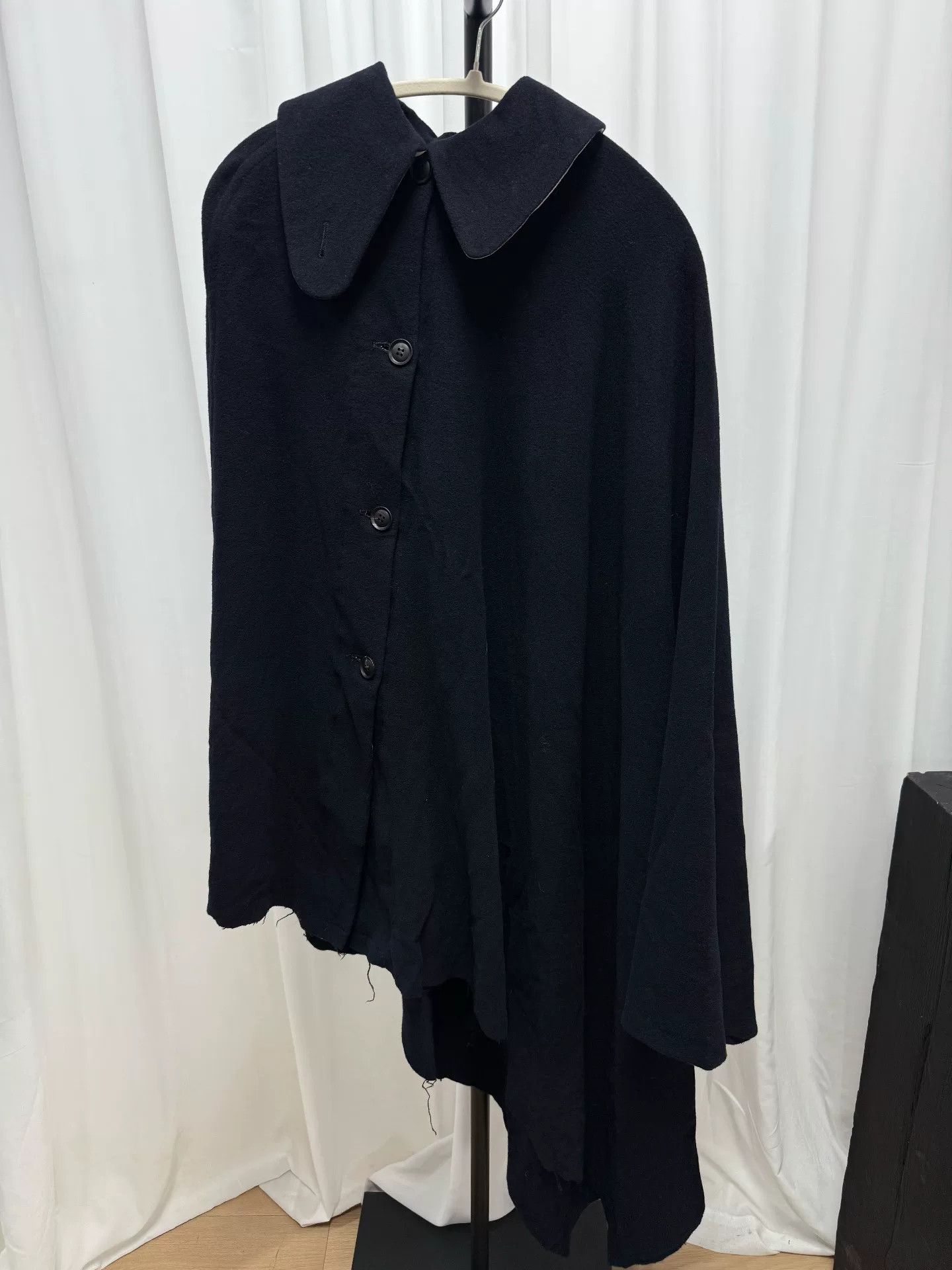 Yohji Yamamoto Yohji Yamamoto Archive Asymmetric Cape Coat Size US M / EU 48-50 / 2 - 1 Thumbnail