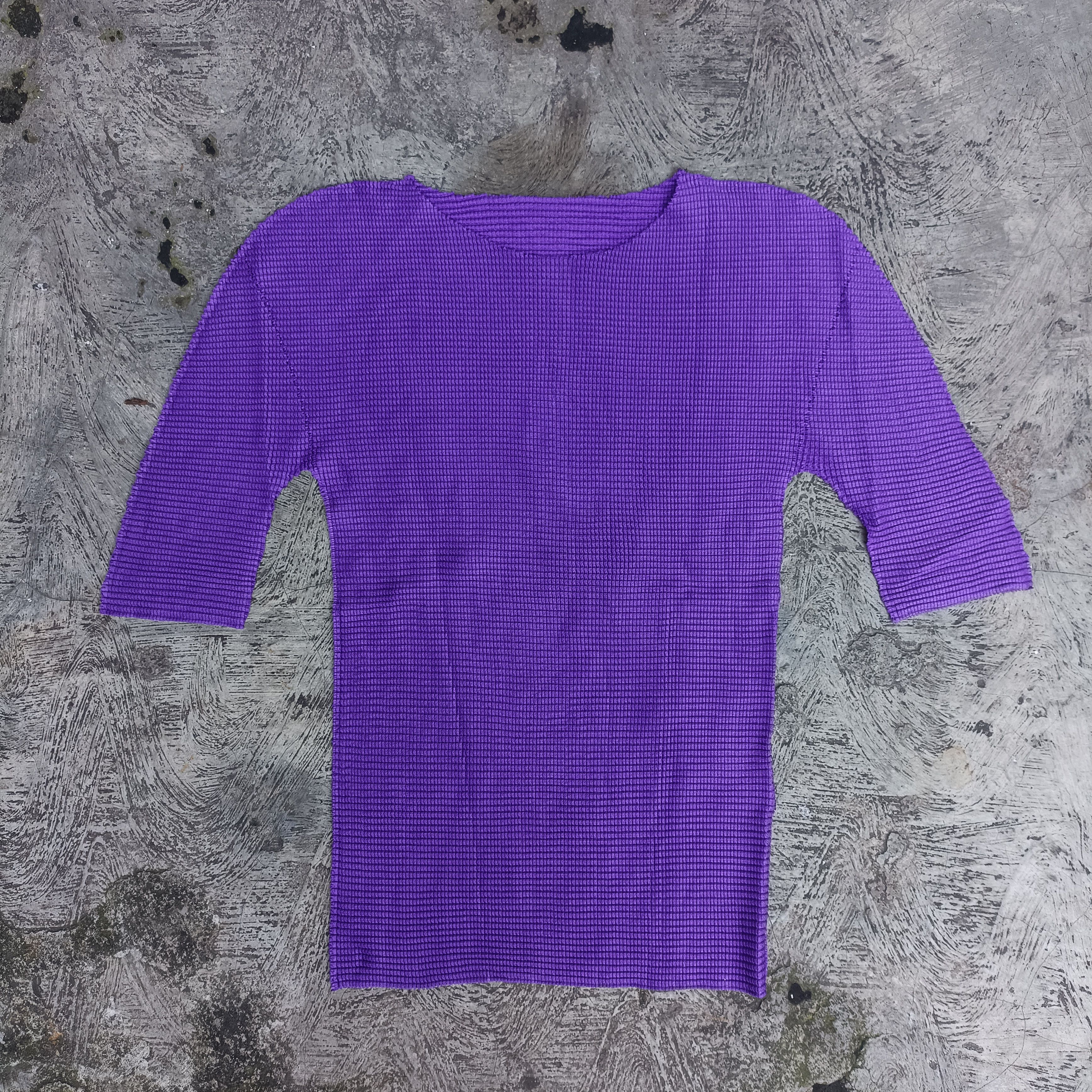 Pleats Please Issey Miyake Issey Miyake Me A Poc Inside Purple Tops Size M / US 6-8 / IT 42-44 - 1 Thumbnail