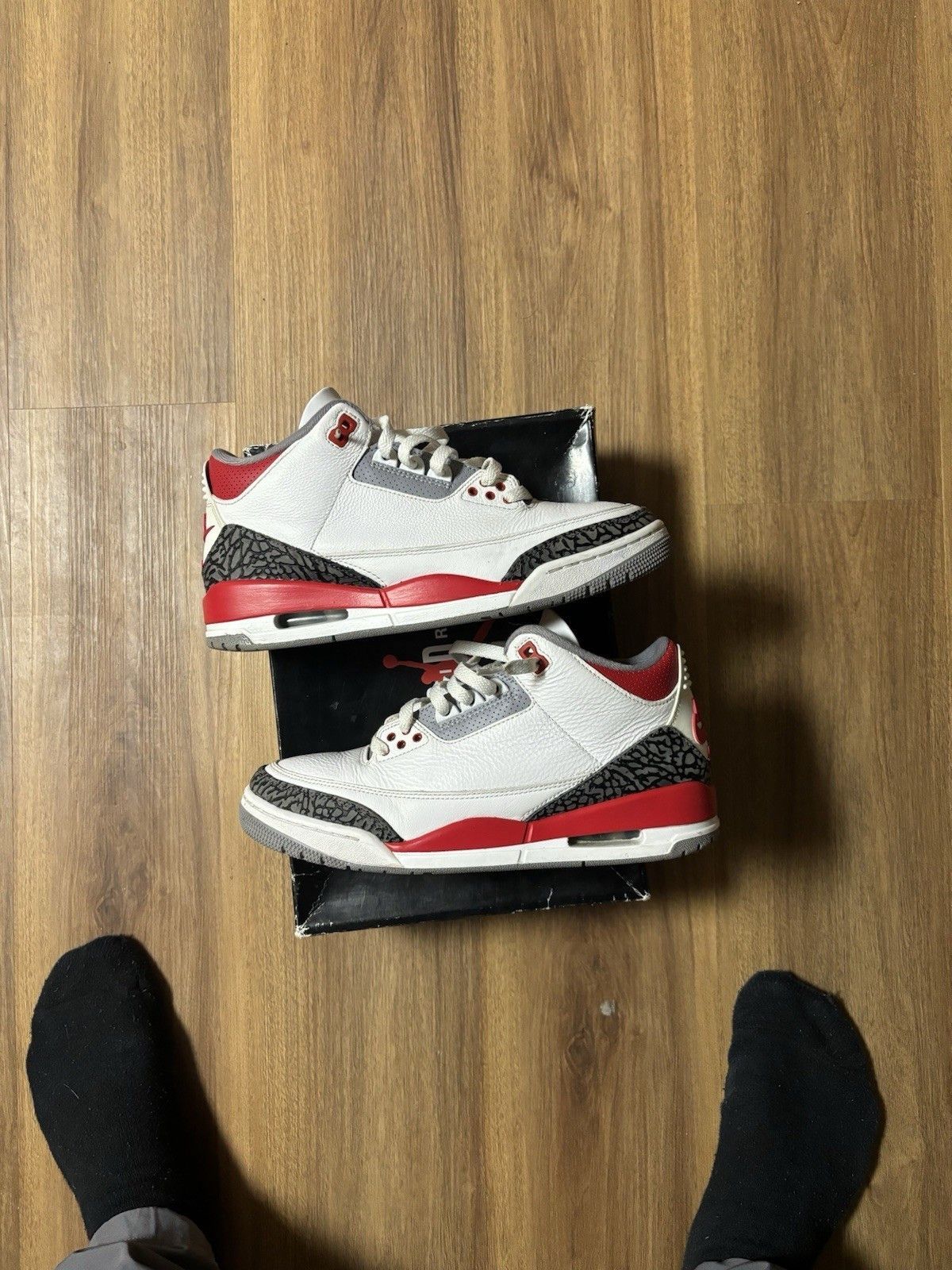 Jordan Brand Air Jordan 3 Retro Fire Red Size US 8.5 / EU 41-42 - 1 Thumbnail