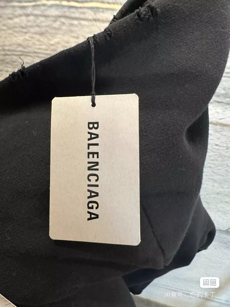 Balenciaga Balenciaga black hoodie 2505-Nextarrow Size US XXS / EU 40 - 8 Thumbnail
