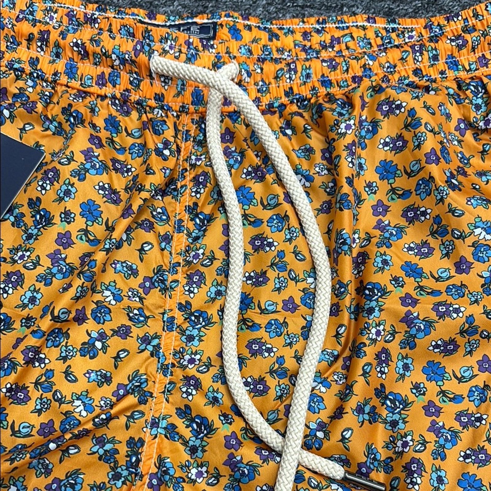 Other NWT Fefe Floral men swim shorts Size L Size US 36 / EU 52 - 3 Thumbnail