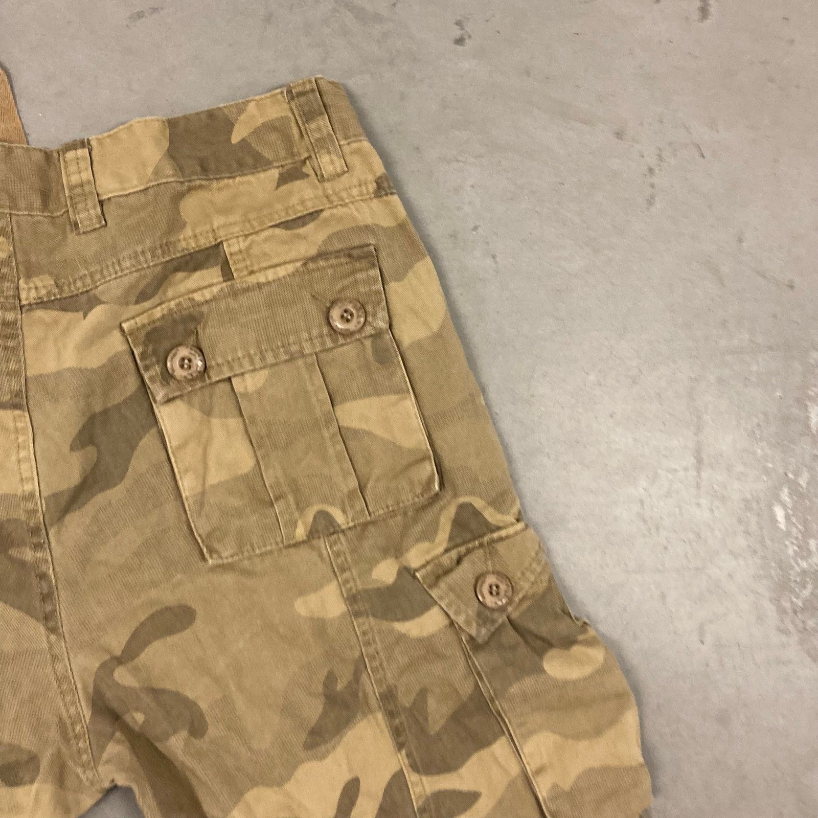 Vintage vintage y2k baggy camo pants 32x30 Size US 32 / EU 48 - 3 Thumbnail