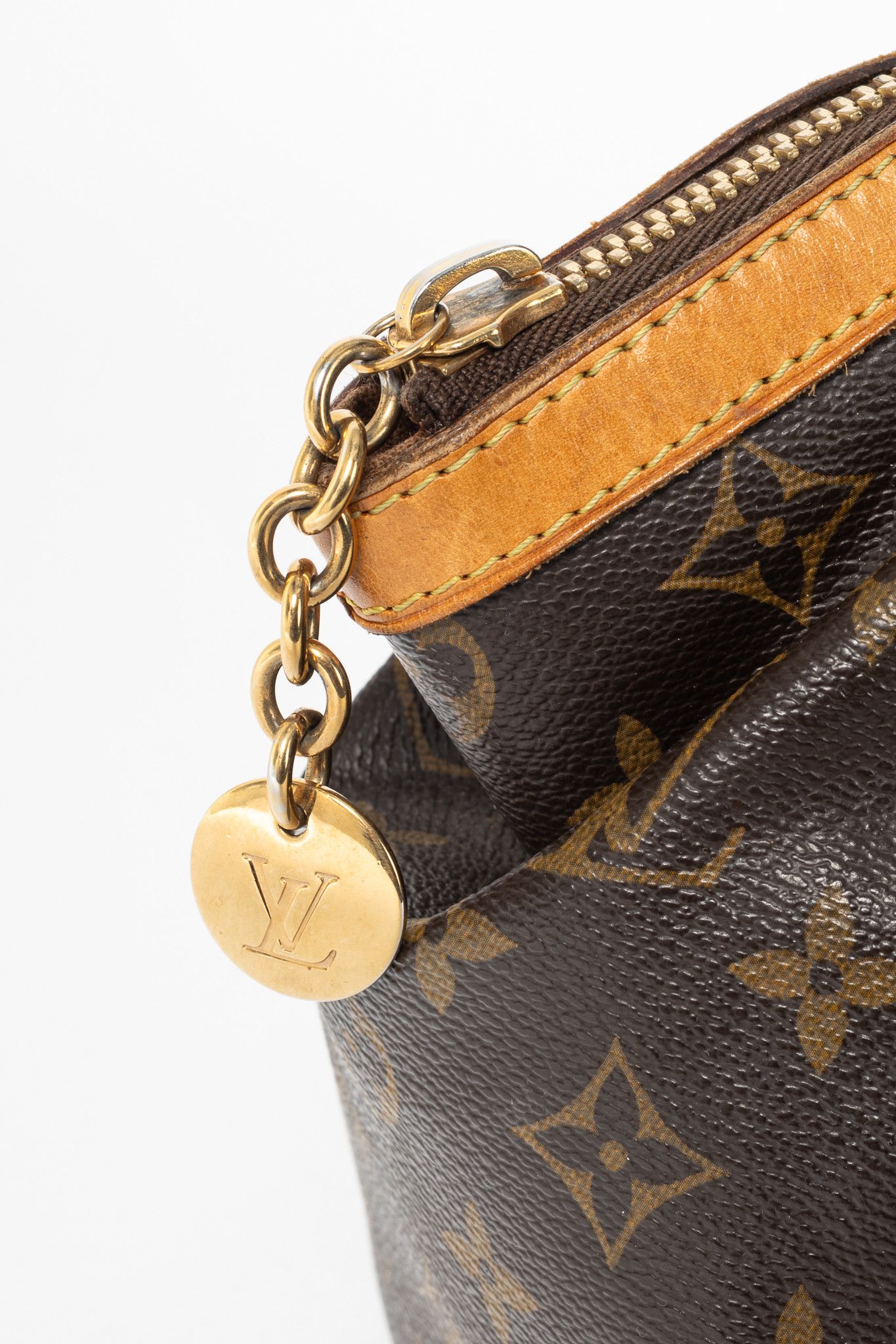 Louis Vuitton Louis Vuitton Tivoli PM Monogram Canvas & Leather Handbag Size ONE SIZE - 9 Thumbnail