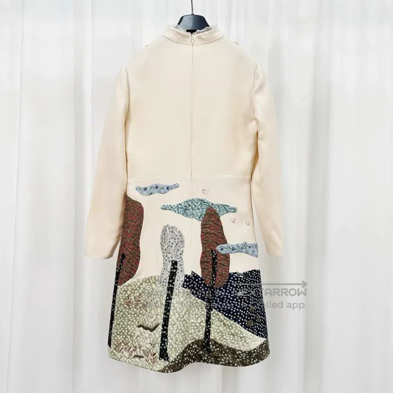 Valentino Valentino Heavy embroidered ruffled wool dress Size S / US 4 / IT 40 - 2 Thumbnail