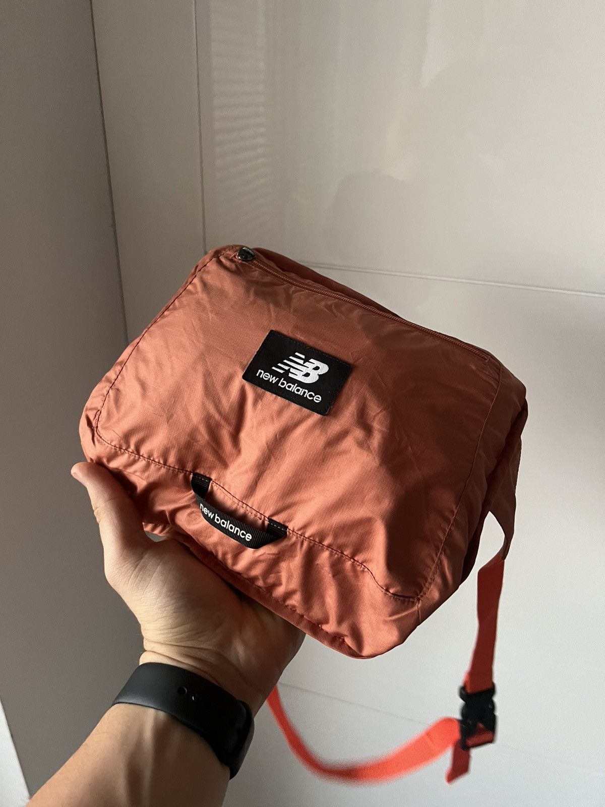 New Balance New Balance Athletics Terrain Packable Shoulder Bag Anorak Size US M / EU 48-50 / 2 - 24 Thumbnail
