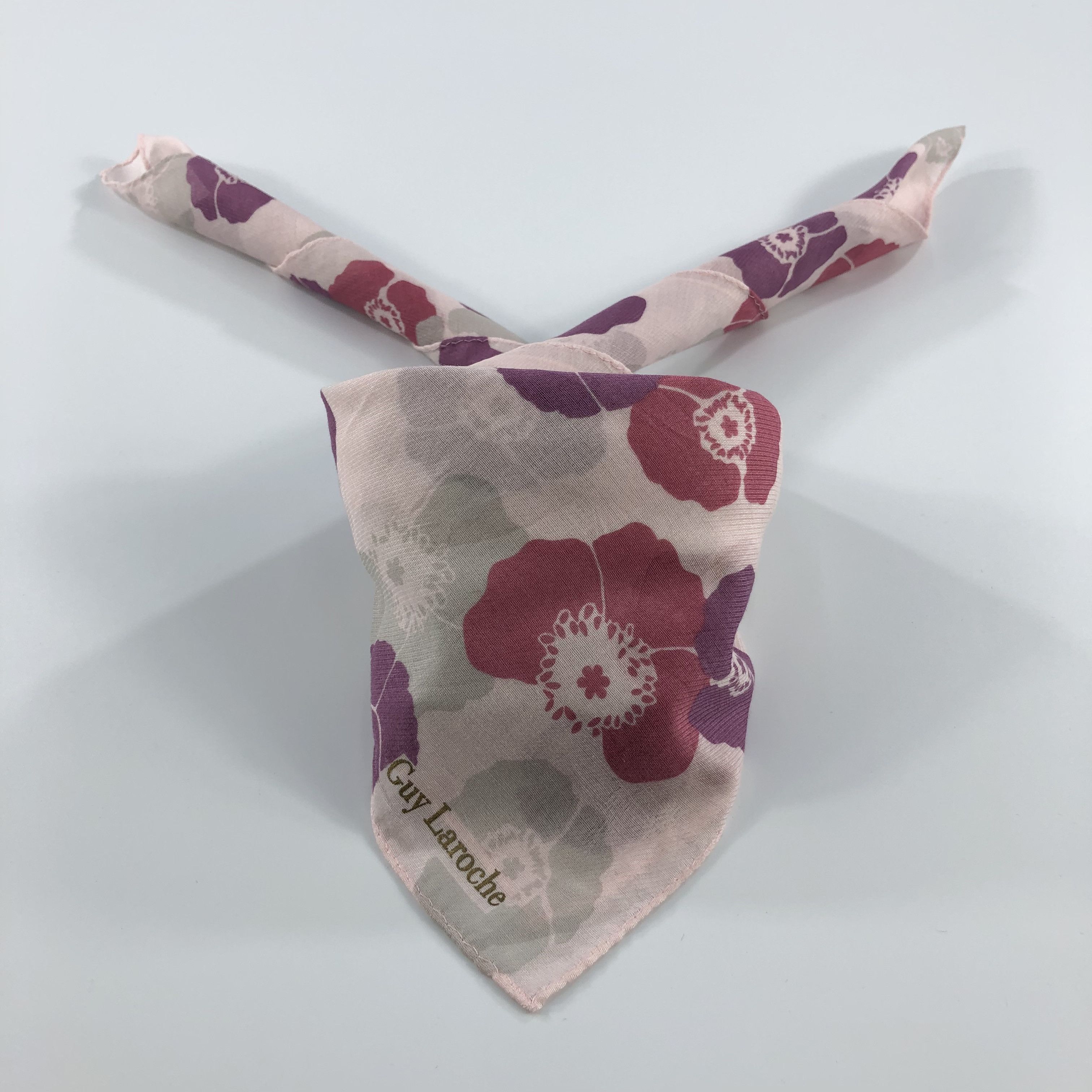 Guy Laroche Guy Laroche Handkerchief Neckerchief Bandana H1423 Size ONE SIZE - 1 Thumbnail