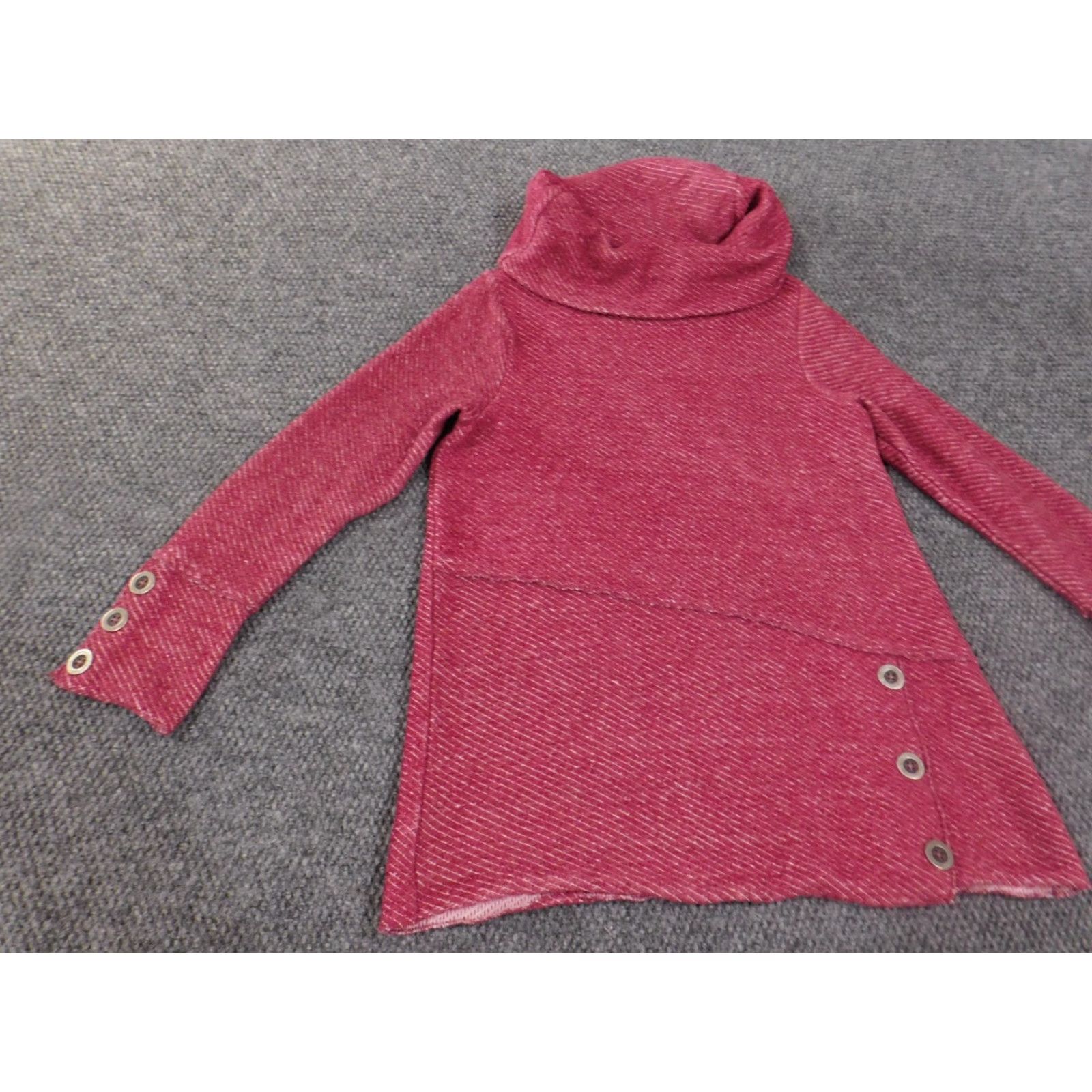 Soft Surroundings Soft Surroundings Sweater Raglan Sleeve Red S Turtleneck Pullover Knit Polyester Open-Knit Stretch Logo Women Regular Modern Size S / US 4 / IT 40 - 3 Thumbnail