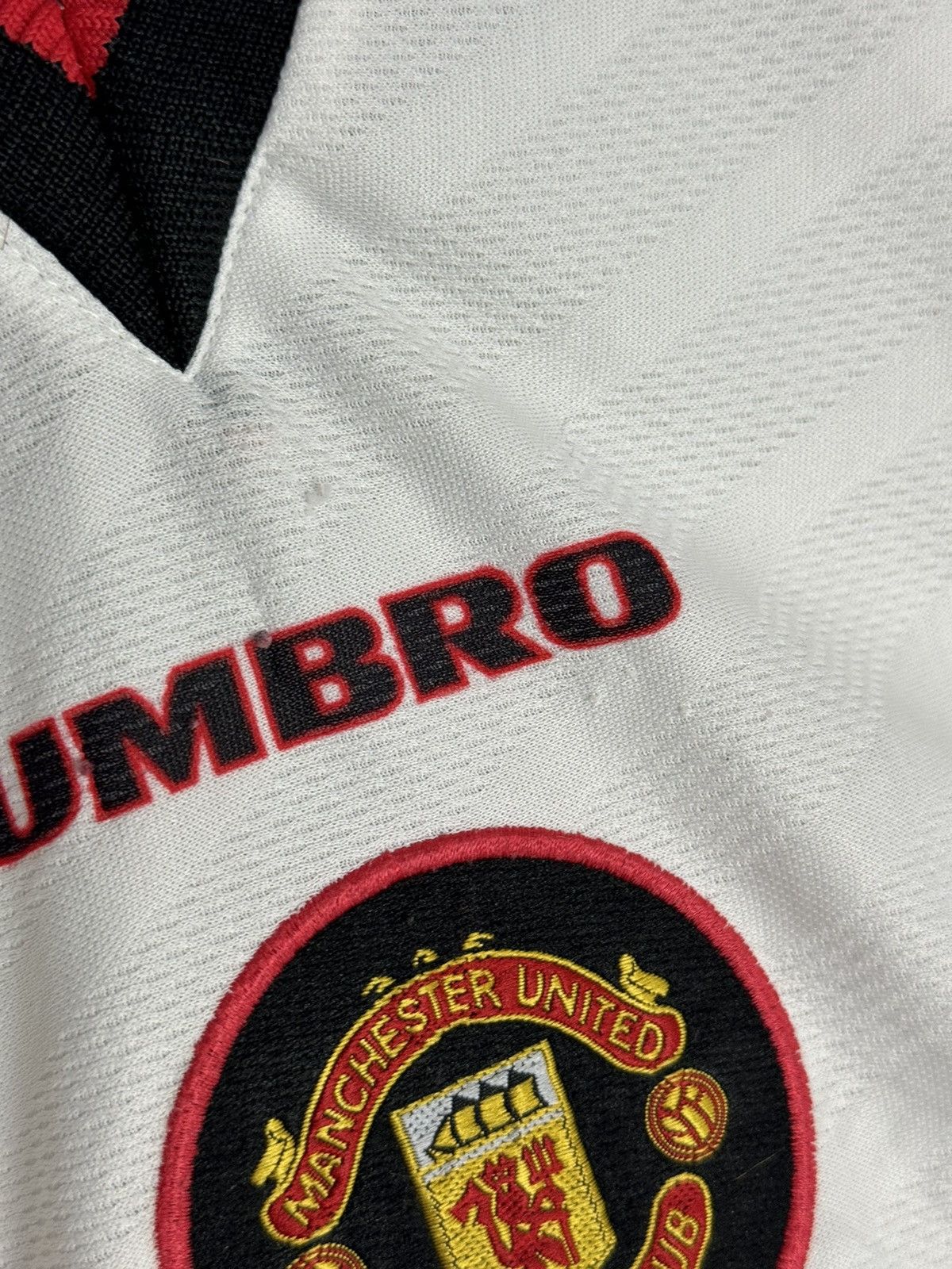 Umbro Manchester United 96/97 Away Football Jersey T-Shirt Size US XS / EU 42 / 0 - 11 Thumbnail