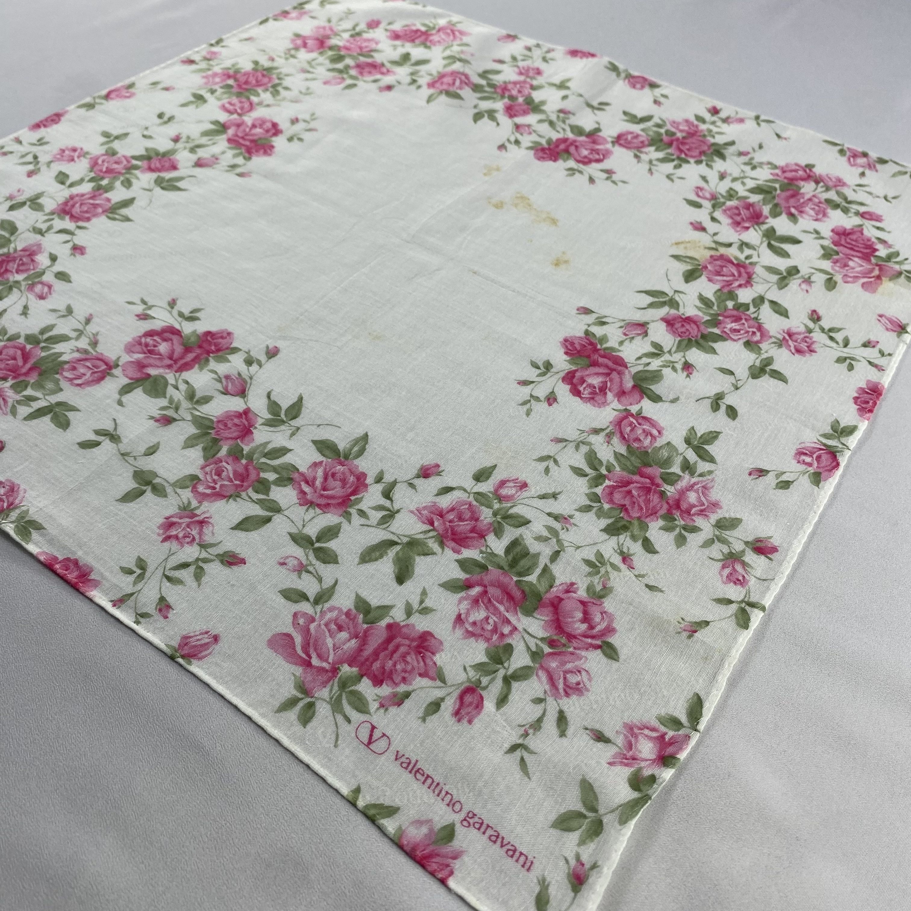 Valentino × Vintage Valentino Garavani Bandana/ Handkerchief / Neckerchief-P1496 Size ONE SIZE - 2 Thumbnail
