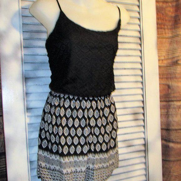 Other NWOT Three Pink Hearts Med Lace Romper Size M / US 6-8 / IT 42-44 - 11 Thumbnail