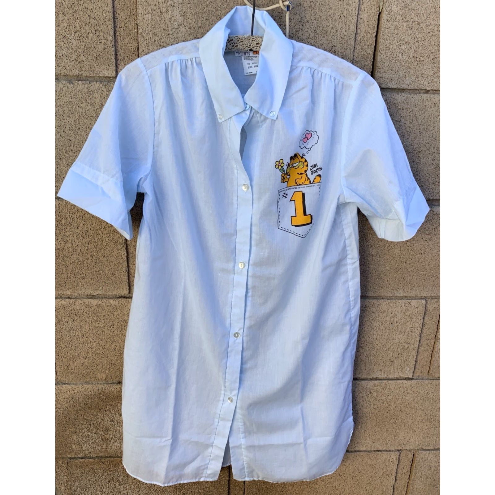 Vintage VINTAGE Flirts Shirt Adult 11 Blue Garfield Cat Nap Nightwear Button Front Collared Short Sleeve Sleepshirt Womens Size L / US 10 / IT 46 - 7 Thumbnail