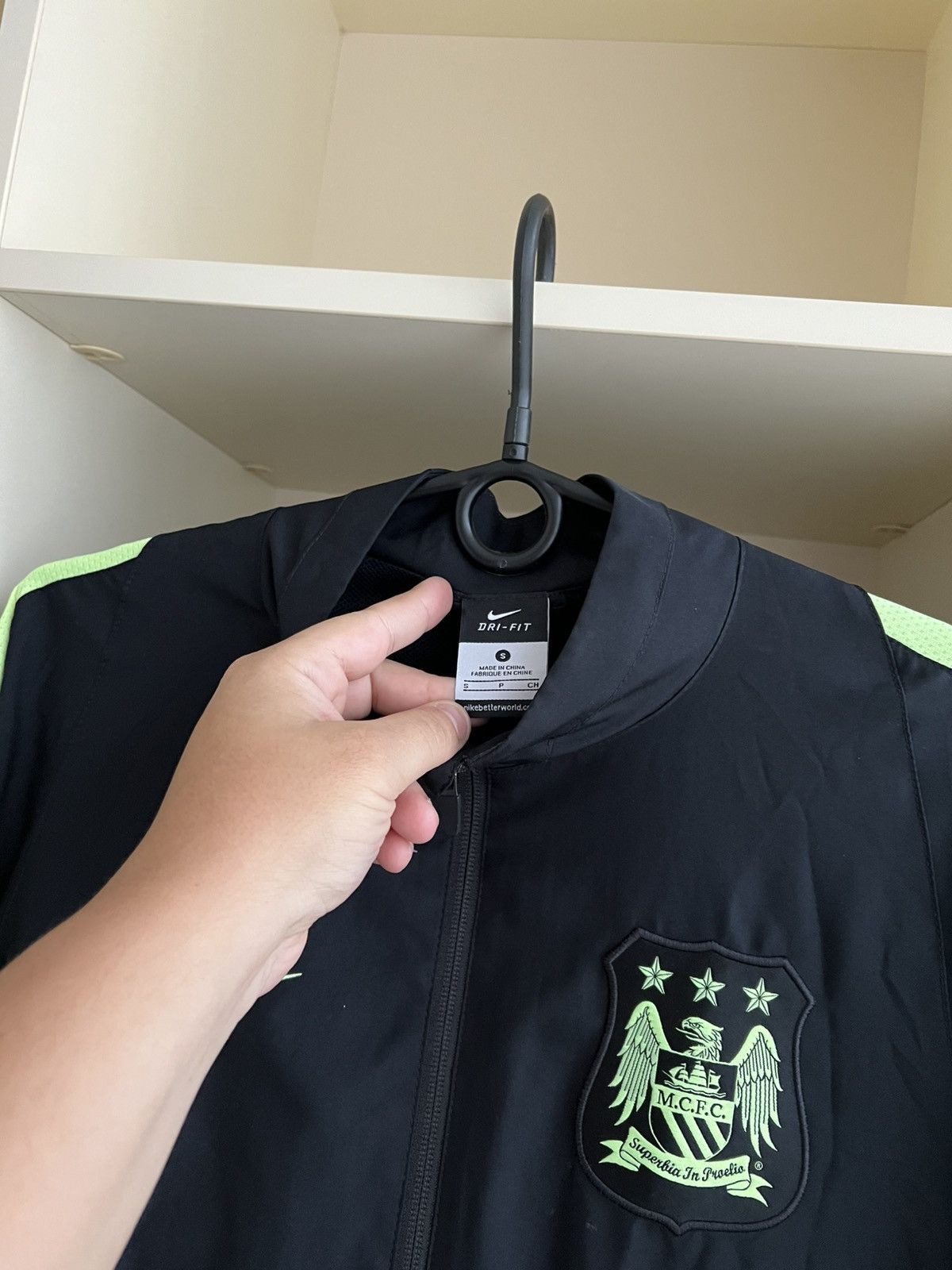Nike Nike Manchester City 2015-2016 Soccer Light Jacket Football Size US S / EU 44-46 / 1 - 16 Thumbnail