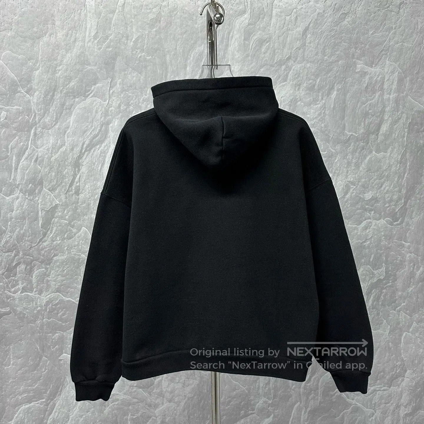 Balenciaga balenciaga j01071 black hoodie with stains. Size US XXS / EU 40 - 4 Thumbnail