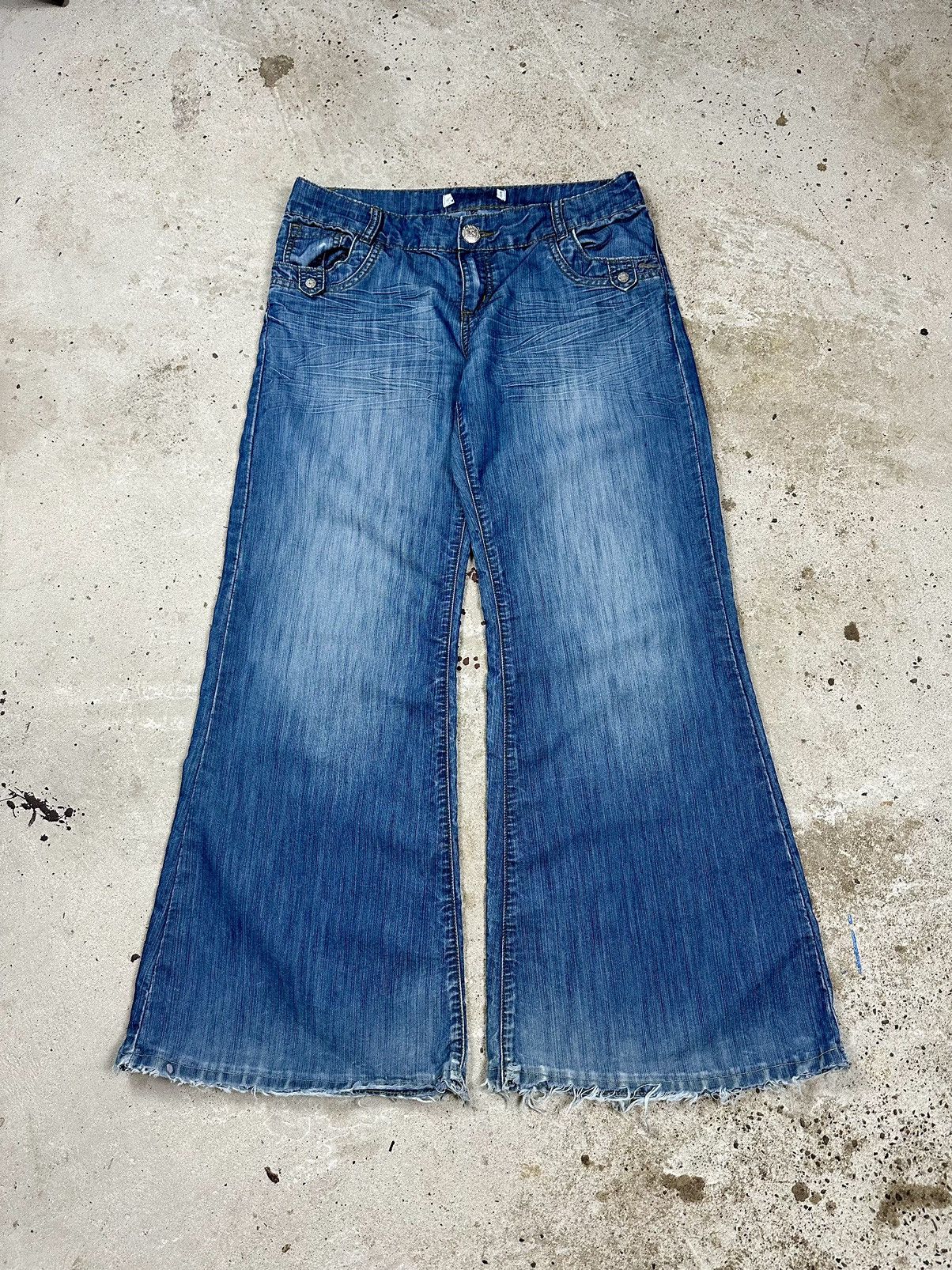 If Six Was Nine × Japanese Brand × Vintage ULTRA WIDE Vintage Y2K Flare Bootcut Denim Pants Size US 30 / EU 46 - 16 Thumbnail