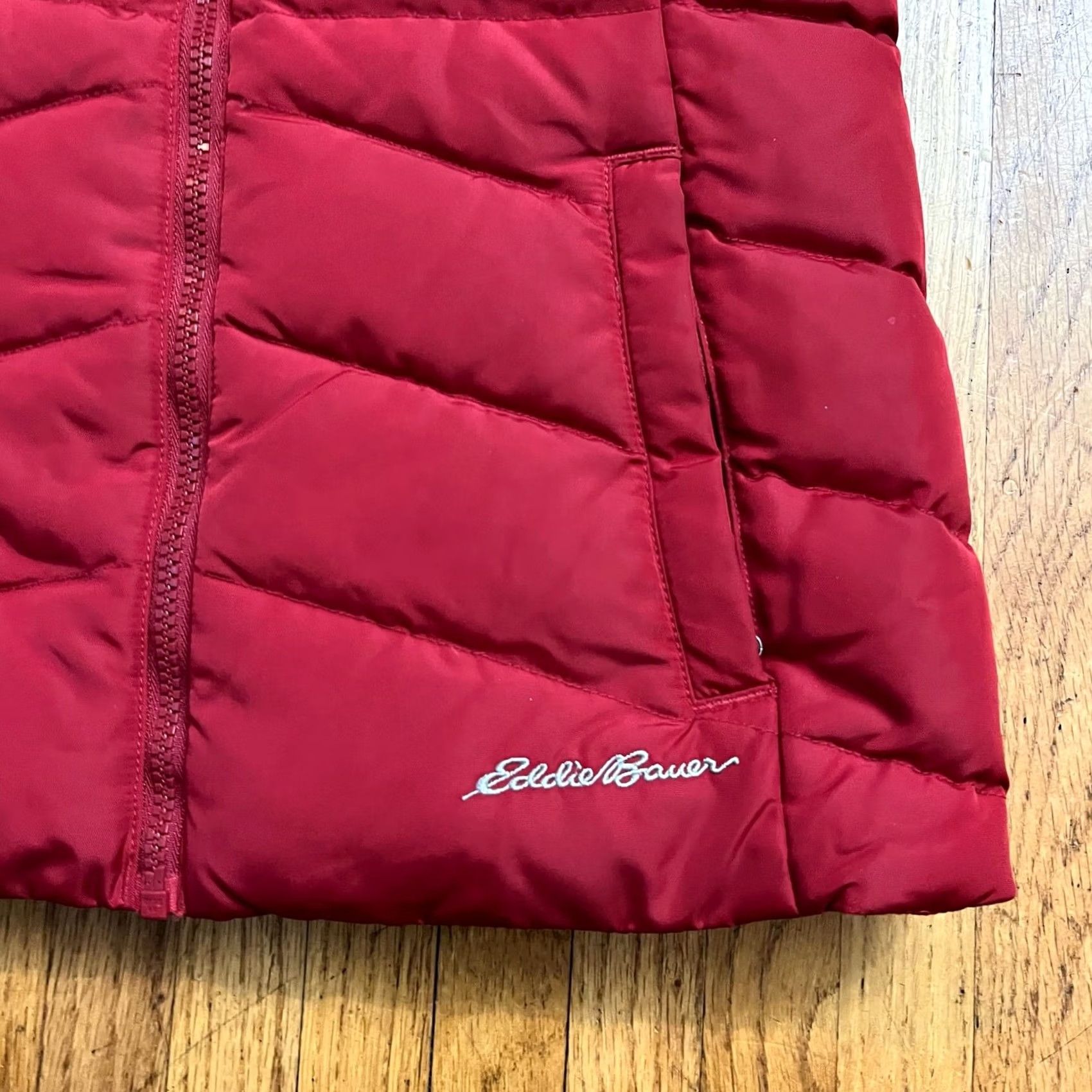 Eddie Bauer Eddie Bauer Vest Womens XS Fur Lined Down Puffer EB 650 Red Outdoor Vest Womens XS Fur Lined Down Puffer EB 650 Red Outdoor Size XS / US 0-2 / IT 36-38 - 2 Thumbnail