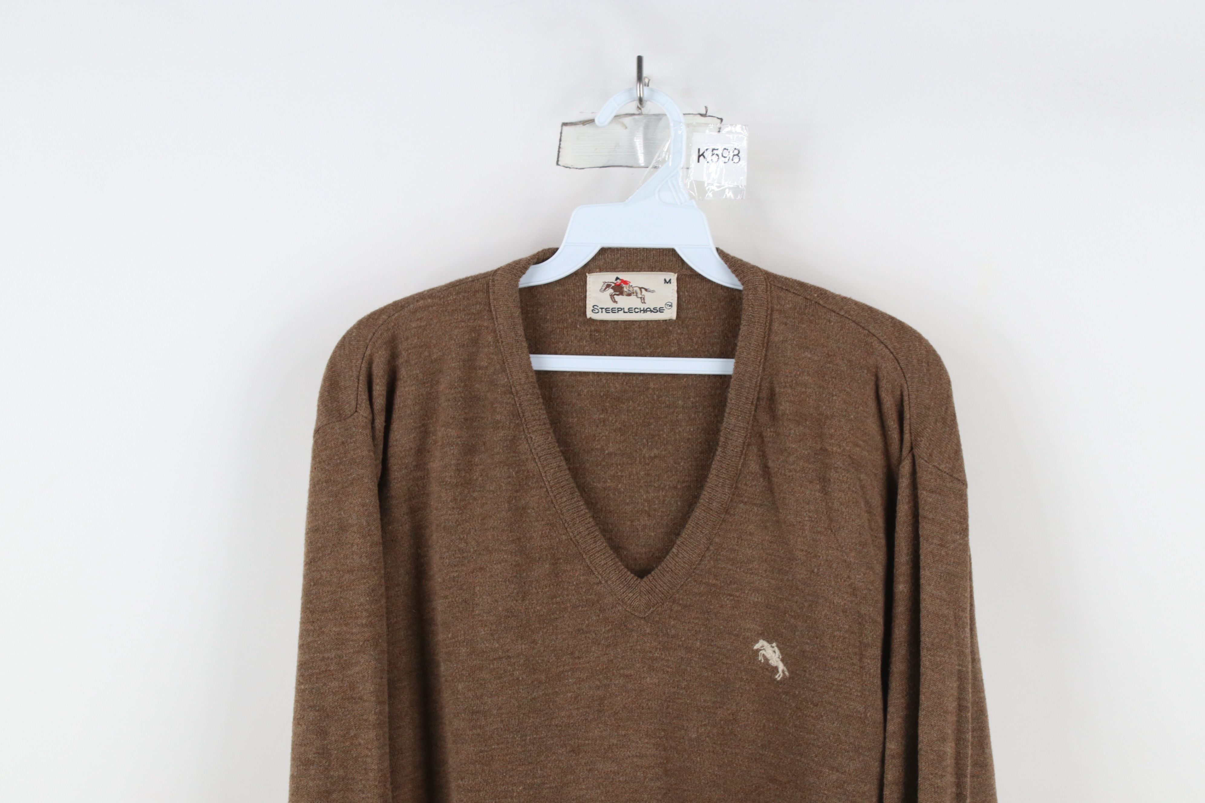 Vintage Vintage 70s Streetwear Equestrian V-Neck Sweater Brown USA Size US M / EU 48-50 / 2 - 2 Thumbnail