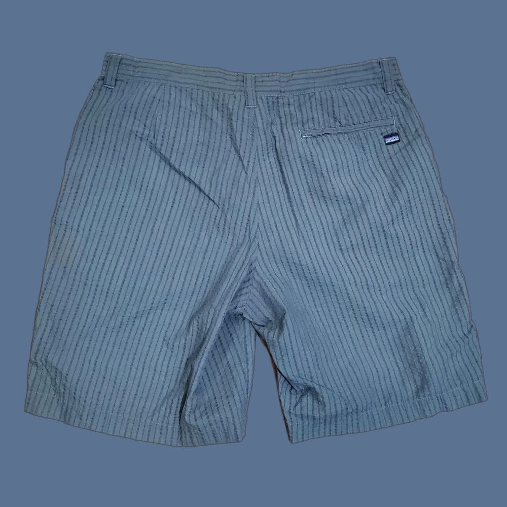 Patagonia Shorts Mens 34 Green Gray Organic Cotton Seersucker Stripe Zip Pocket Casual Travel Seersucker Stripe Front Flat Front Pockets Mens 34