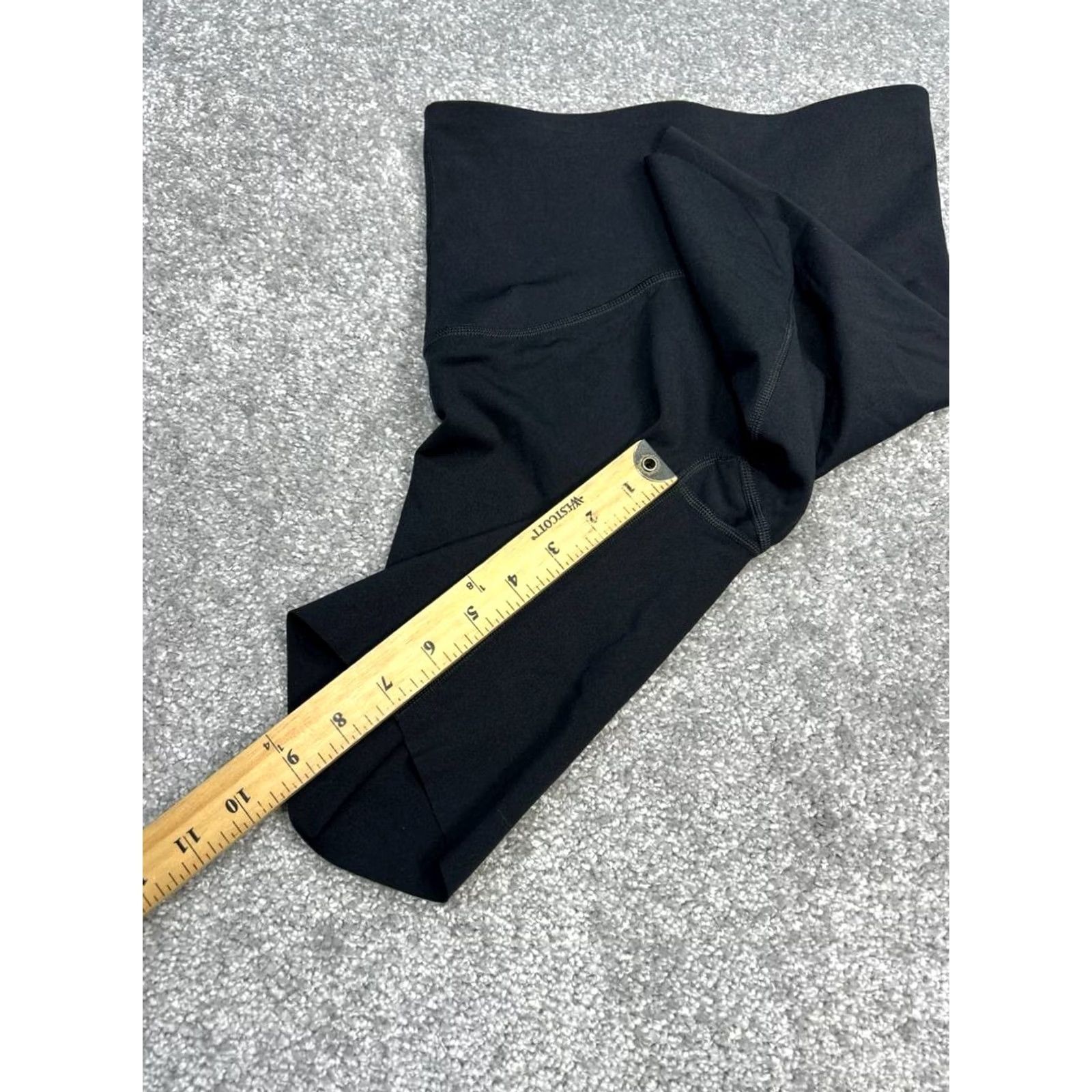 Spanx Spanx Biker Shorts Mens Small Black Stretch Mid Rise Athletic Spanx Brand Size US 29 - 3 Thumbnail