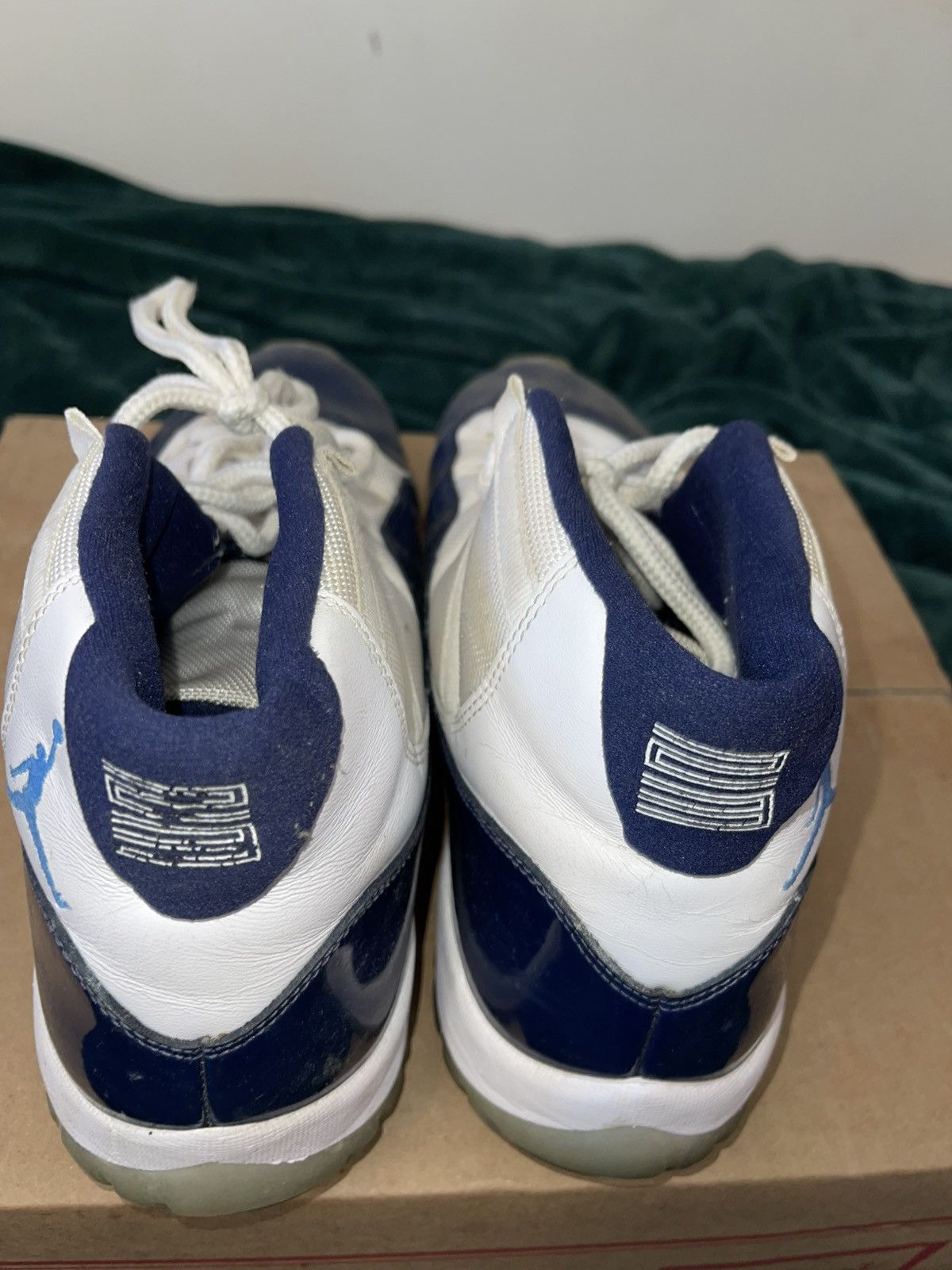 Jordan Brand × Nike Jordan 11 Retro ‘Win Like ‘82’ Size US 13 / EU 46 - 4 Thumbnail