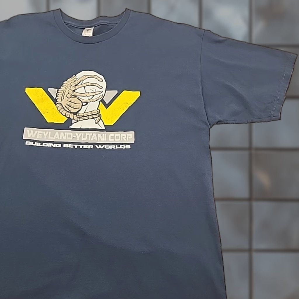 Vintage Tee Fury T Shirt Mens XL Ripley Weyland-Yutani Prometheus Aliens Building Better Worlds Logo Blue 90s Comics Movie Shirt Mens XL Size US XL / EU 56 / 4 - 1 Thumbnail