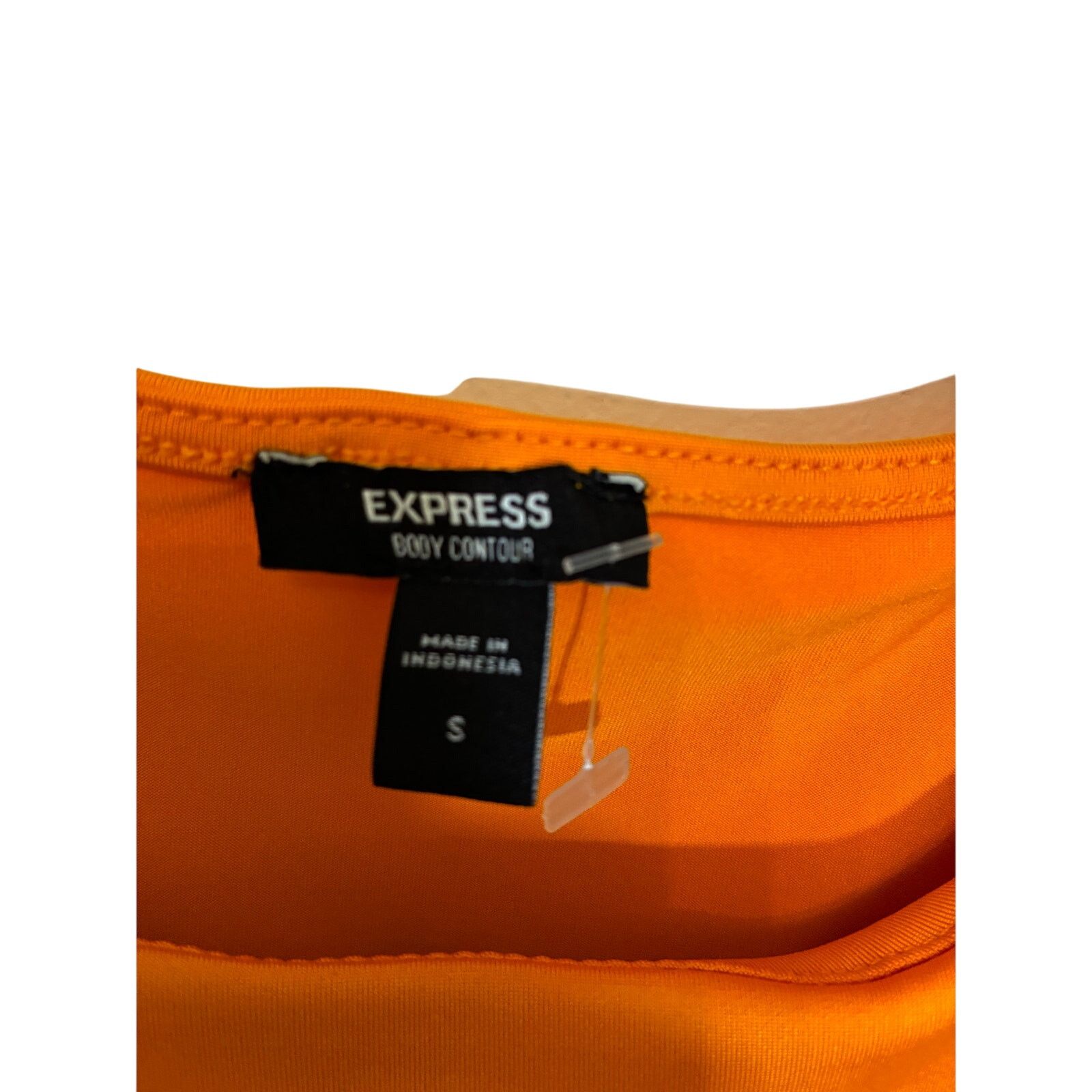 Express NWOT Express Body ContourStretch Bodysuit Snap Colorpop S Size S / US 4 / IT 40 - 2 Thumbnail