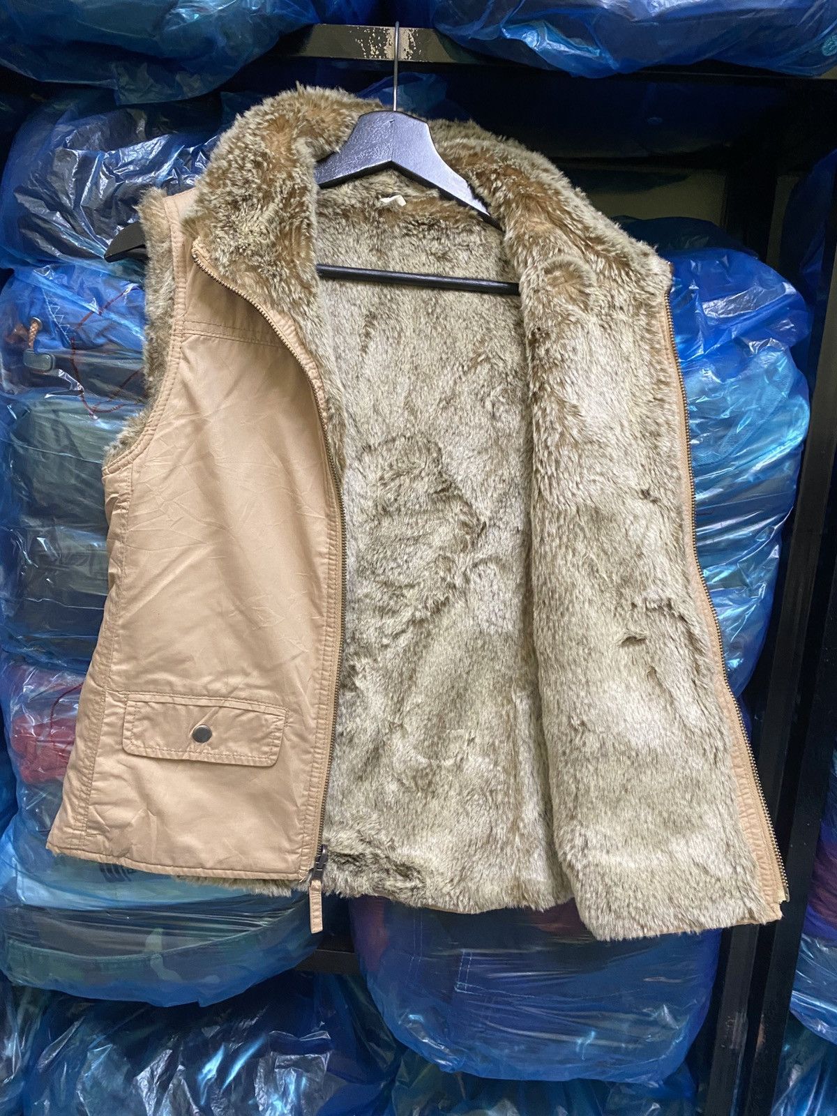 Gap VINTAGE Y2K GAP FAUX FUR LINING VEST JACKET Size S / US 4 / IT 40 - 5 Thumbnail