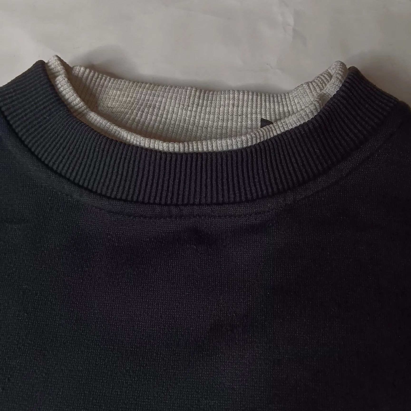 Vintage VINTAGE 80s Sasson Sweatshirt Crew Neck Unisex M Black Gray Stripe Knit Pullover Regular Men Size US M / EU 48-50 / 2 - 5 Thumbnail