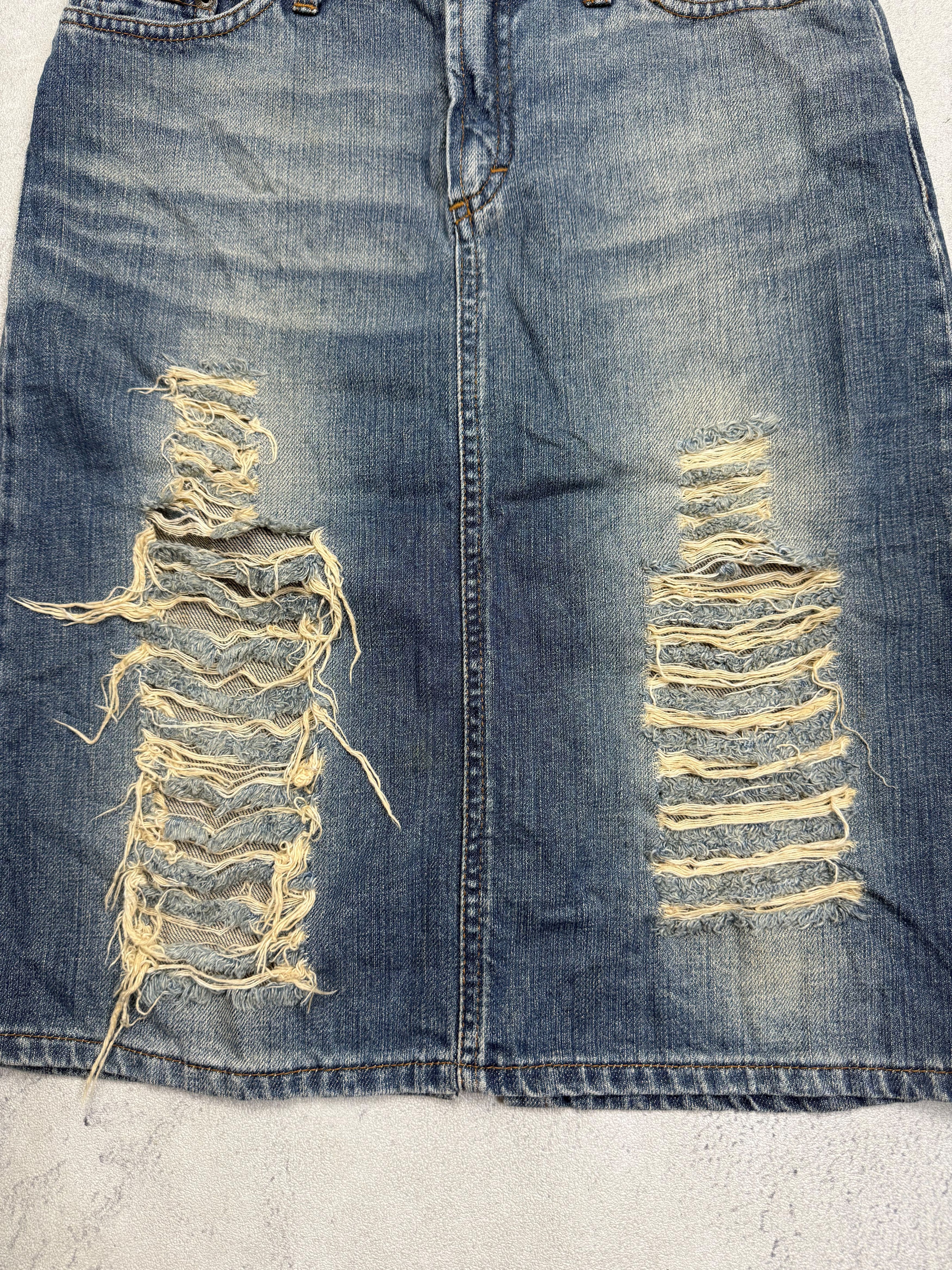 Dolce & Gabbana Dolce & Gabbana Distressed Denim Skirt Y2K D&G Size 27" / US 4 / IT 40 - 5 Thumbnail
