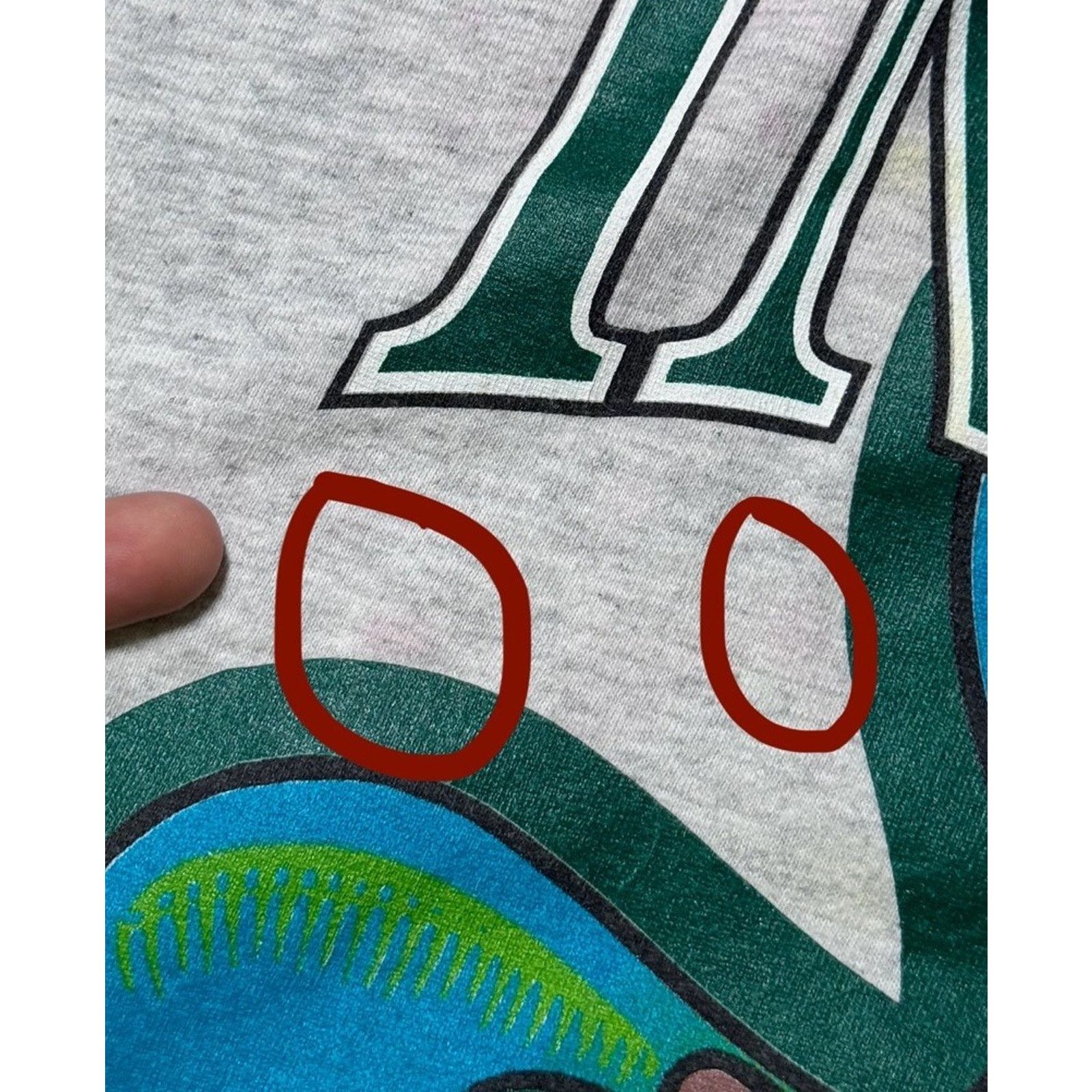 Gildan Vintage Taz Shirt Mens XL Irish Cartoon 90s ( HAS FLAW ) Size US XL / EU 56 / 4 - 10 Thumbnail