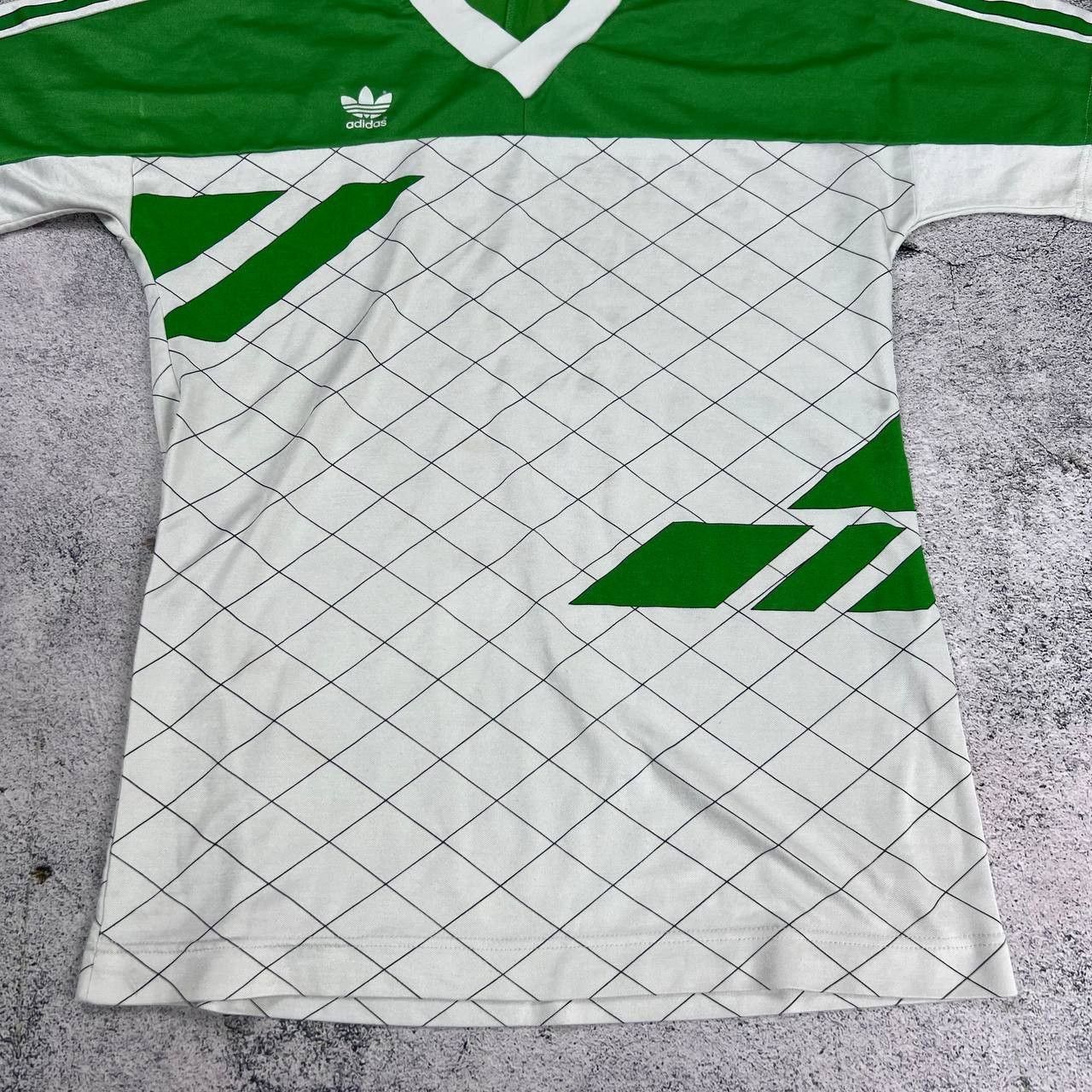 Vintage Adidas Vintage Football Jersey 80s Green & White Size US M / EU 48-50 / 2 - 6 Thumbnail