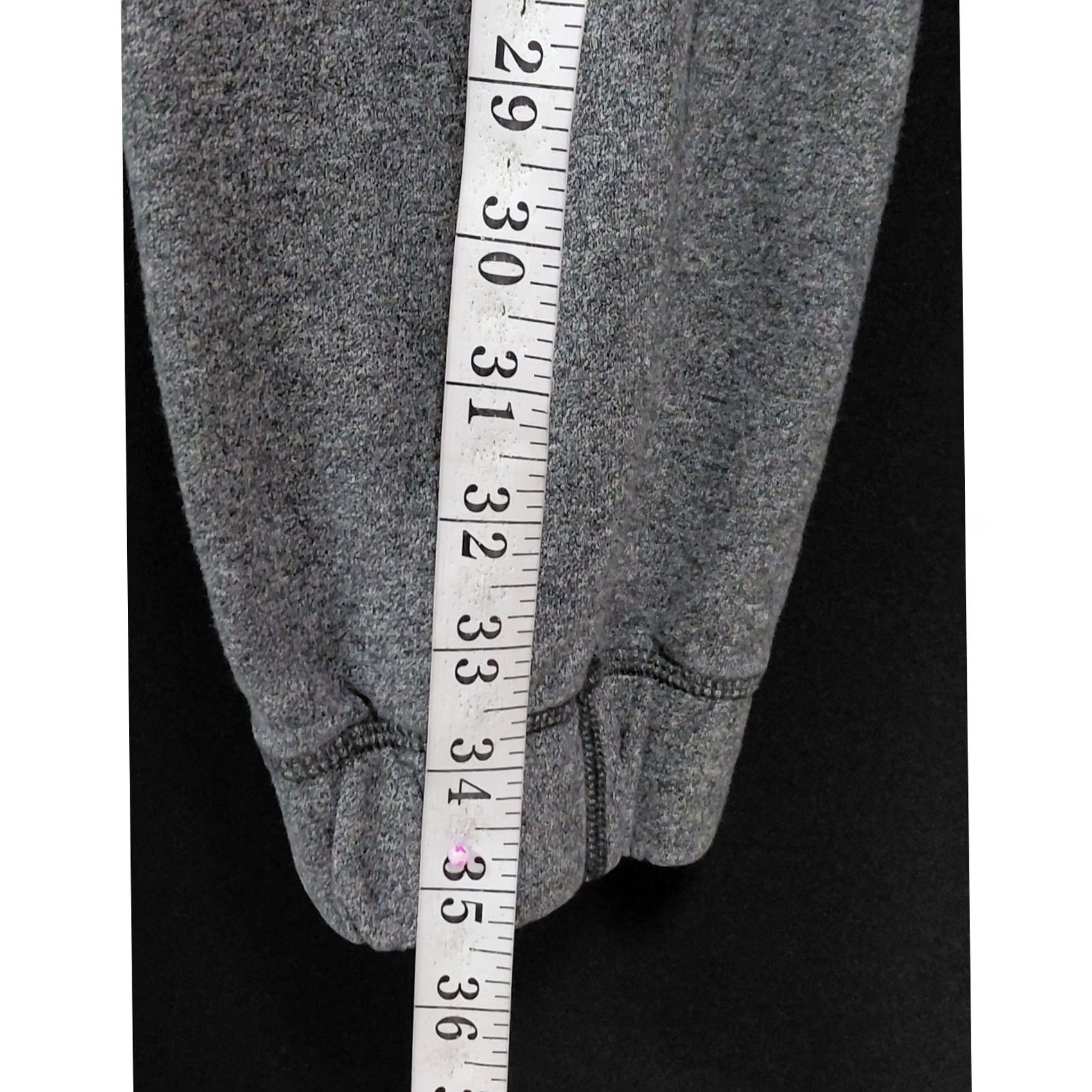 Lululemon Lululemon Pants Womens 4 Gray Tip Jogger Knit Women Size Size 27" / US 4 / IT 40 - 4 Thumbnail