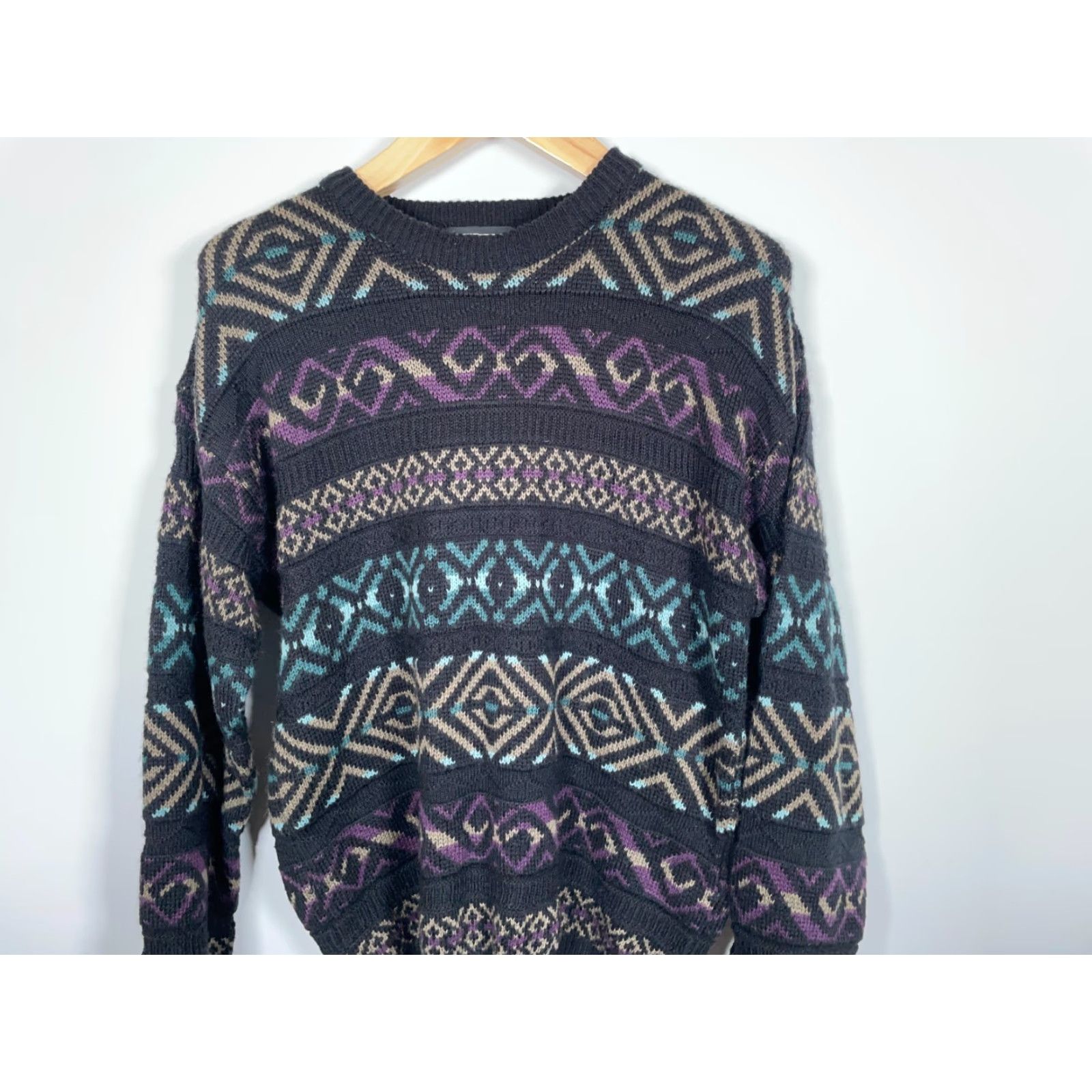 Vintage VINTAGE Peter England Geometric Sweater Shirt (Men's) Large Black Purple 90s Retro Crew Neck Wool Blend Pullover Size US L / EU 52-54 / 3 - 4 Thumbnail