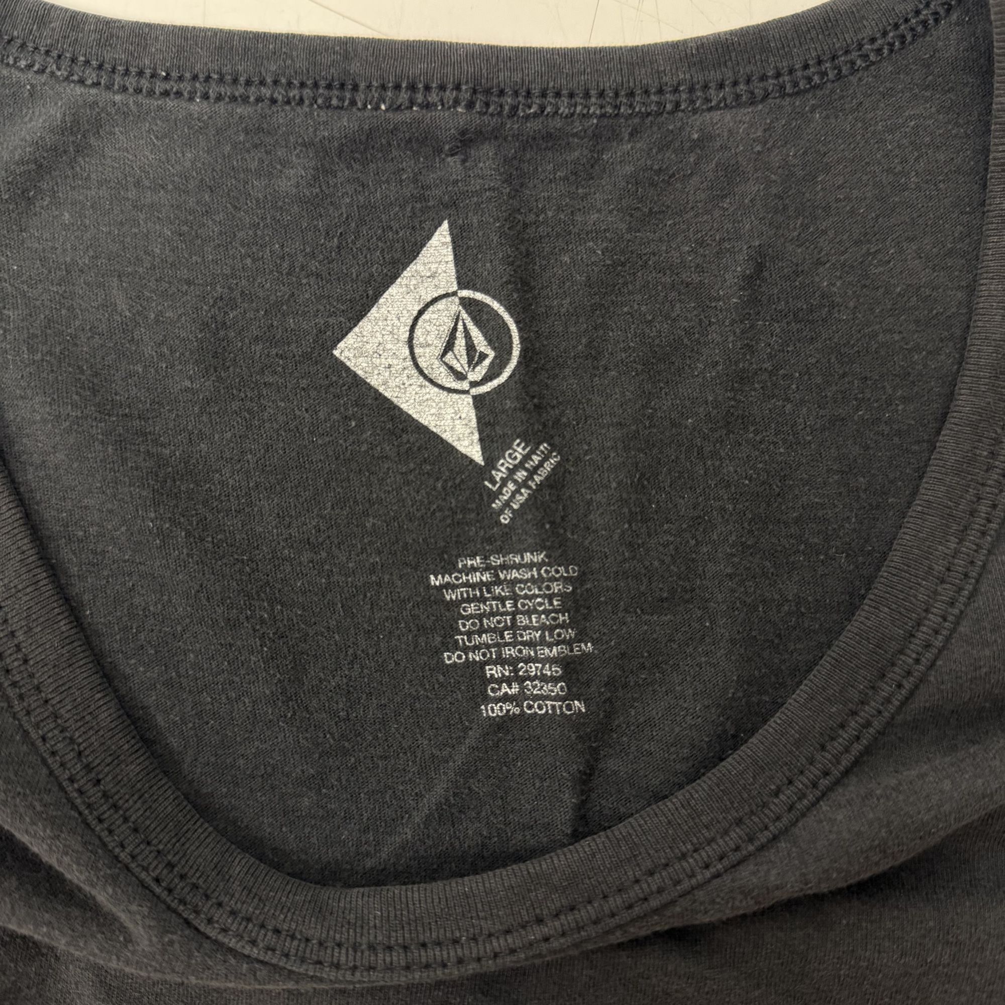 Volcom Vtg Volcom Tank Top SPELLOUT Logo 1991 SKATER Muscle Shirt Size US L / EU 52-54 / 3 - 6 Thumbnail