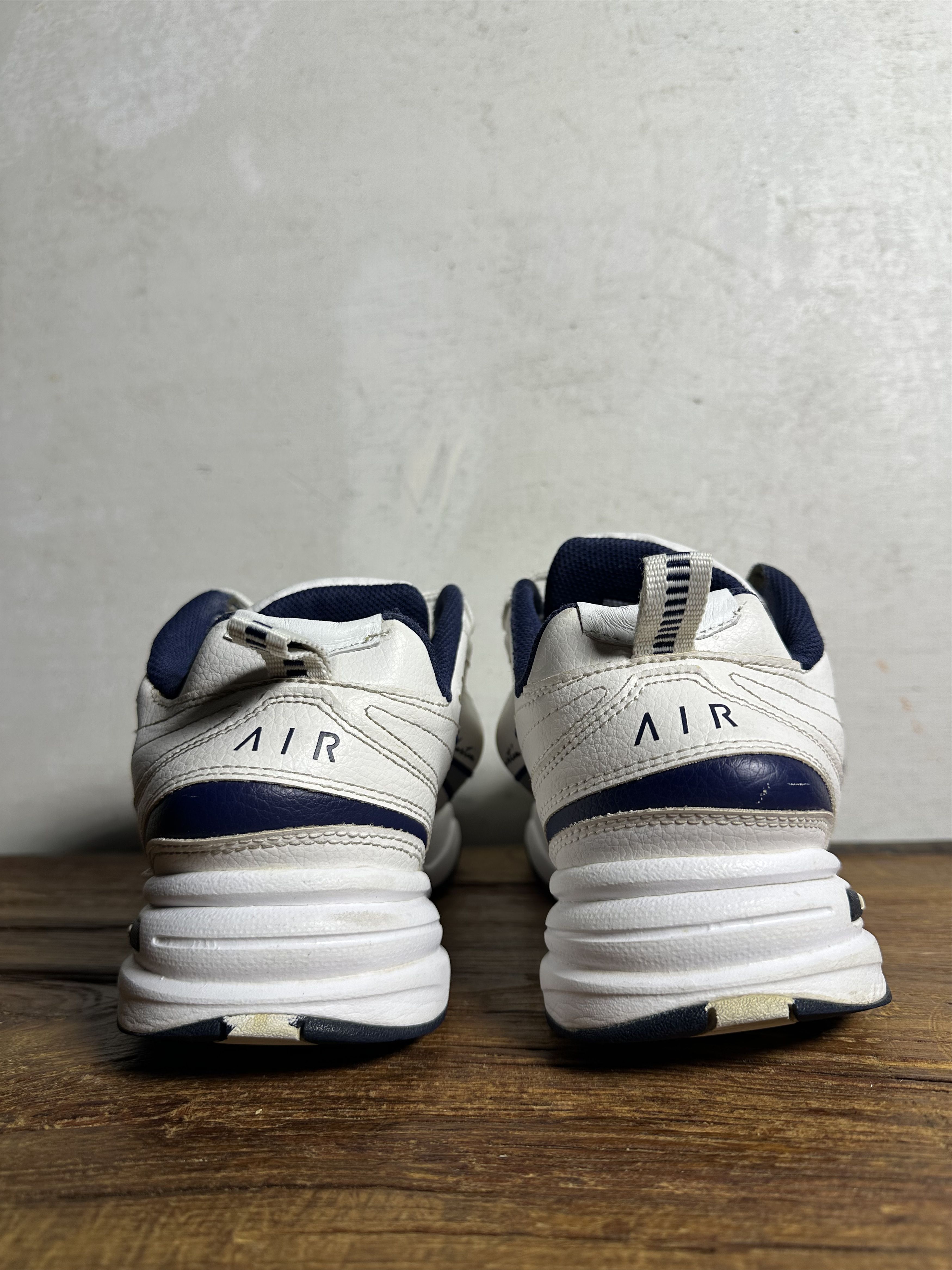 Martine Rose × Nike Nike Martine Rose Air Monarch IV White Navy Size US 7 / EU 40 - 4 Thumbnail