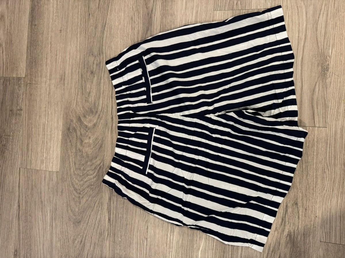 Marimekko × Uniqlo Striped Navy and White Shorts Size US 34 / EU 50 - 7 Thumbnail