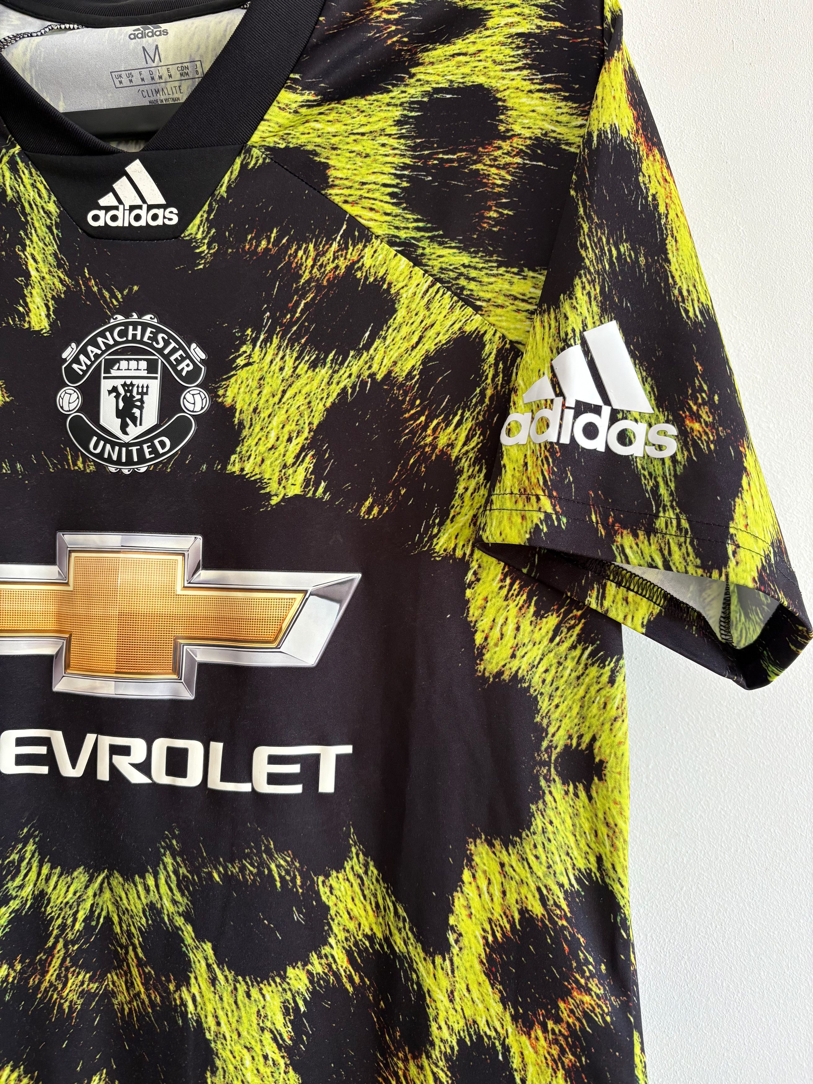 Adidas Manchester United 2018 EA Sports Special Edition Shirt Size US M / EU 48-50 / 2 - 4 Thumbnail