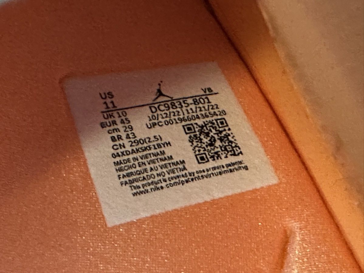 Jordan Brand Jordan Play Slide Sandals Orange 11 Size US 11 / EU 44 - 6 Thumbnail