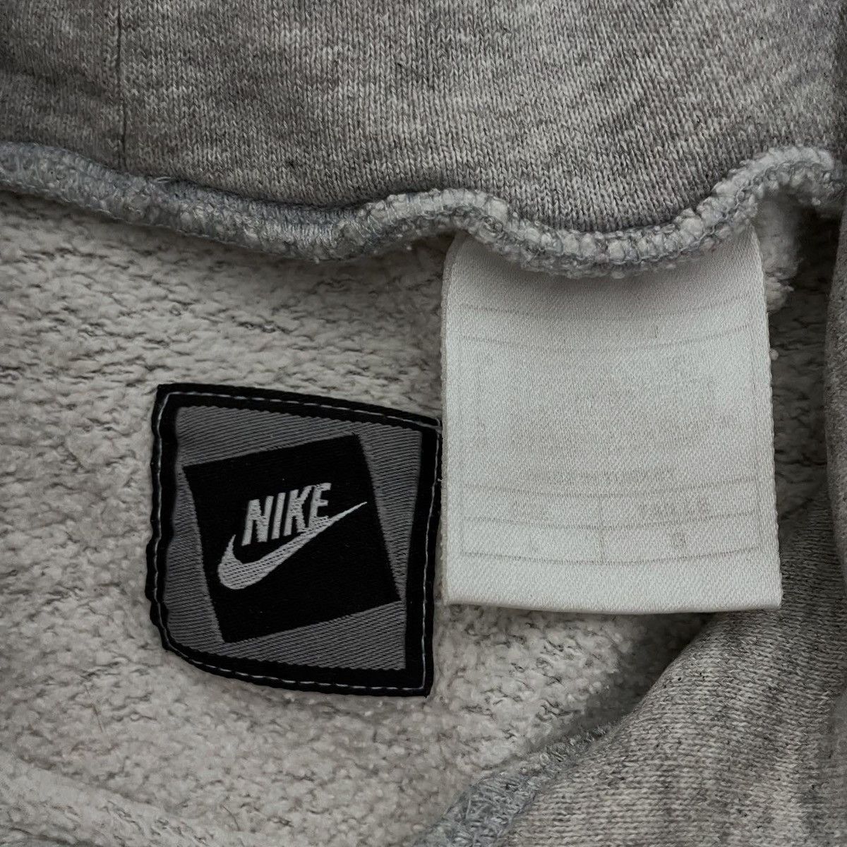 Nike Vintage Hoodie Nike Small Logo Swoosh Oversized Streetwear Size US L / EU 52-54 / 3 - 3 Thumbnail